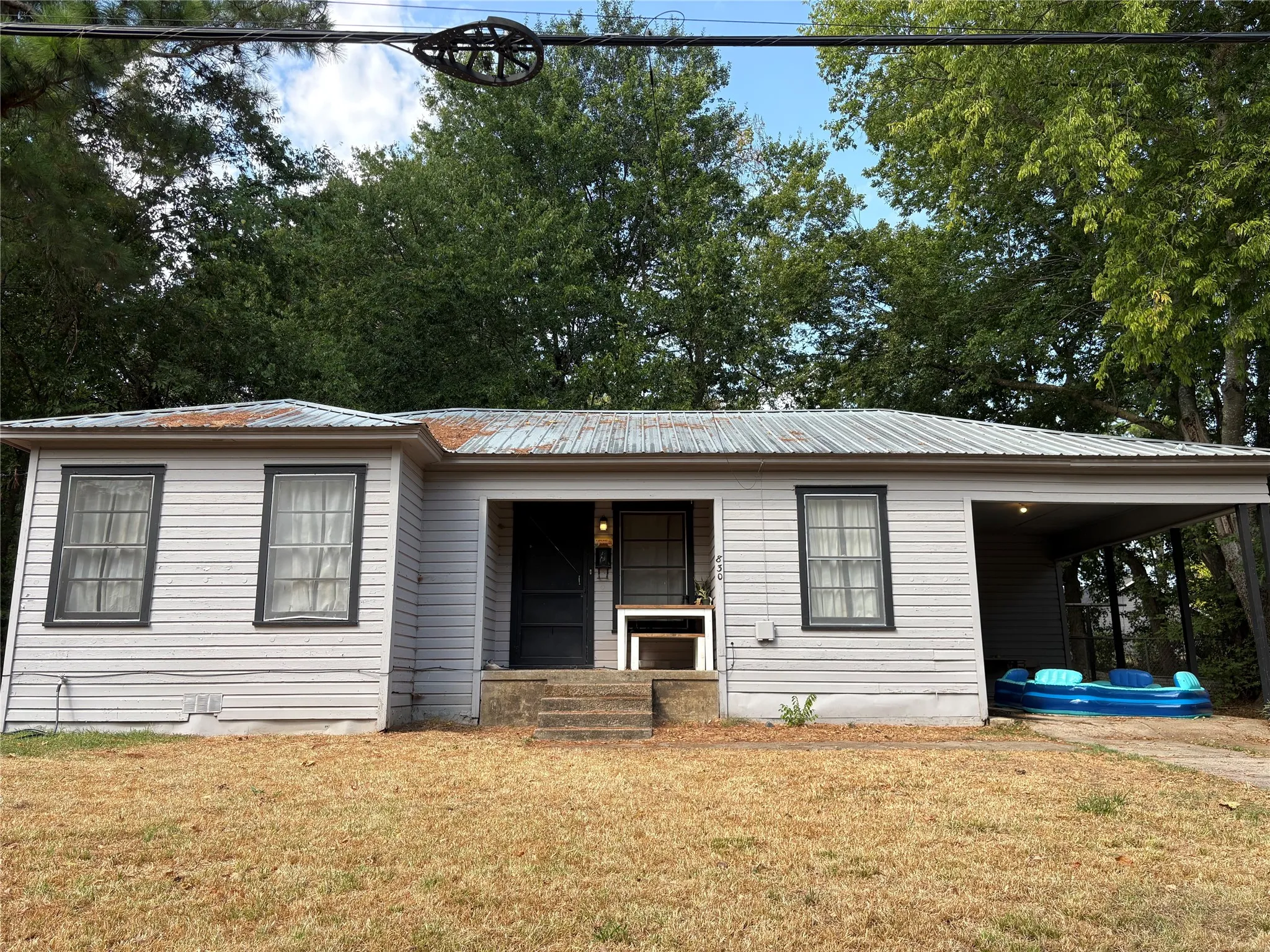830 SE 17th
