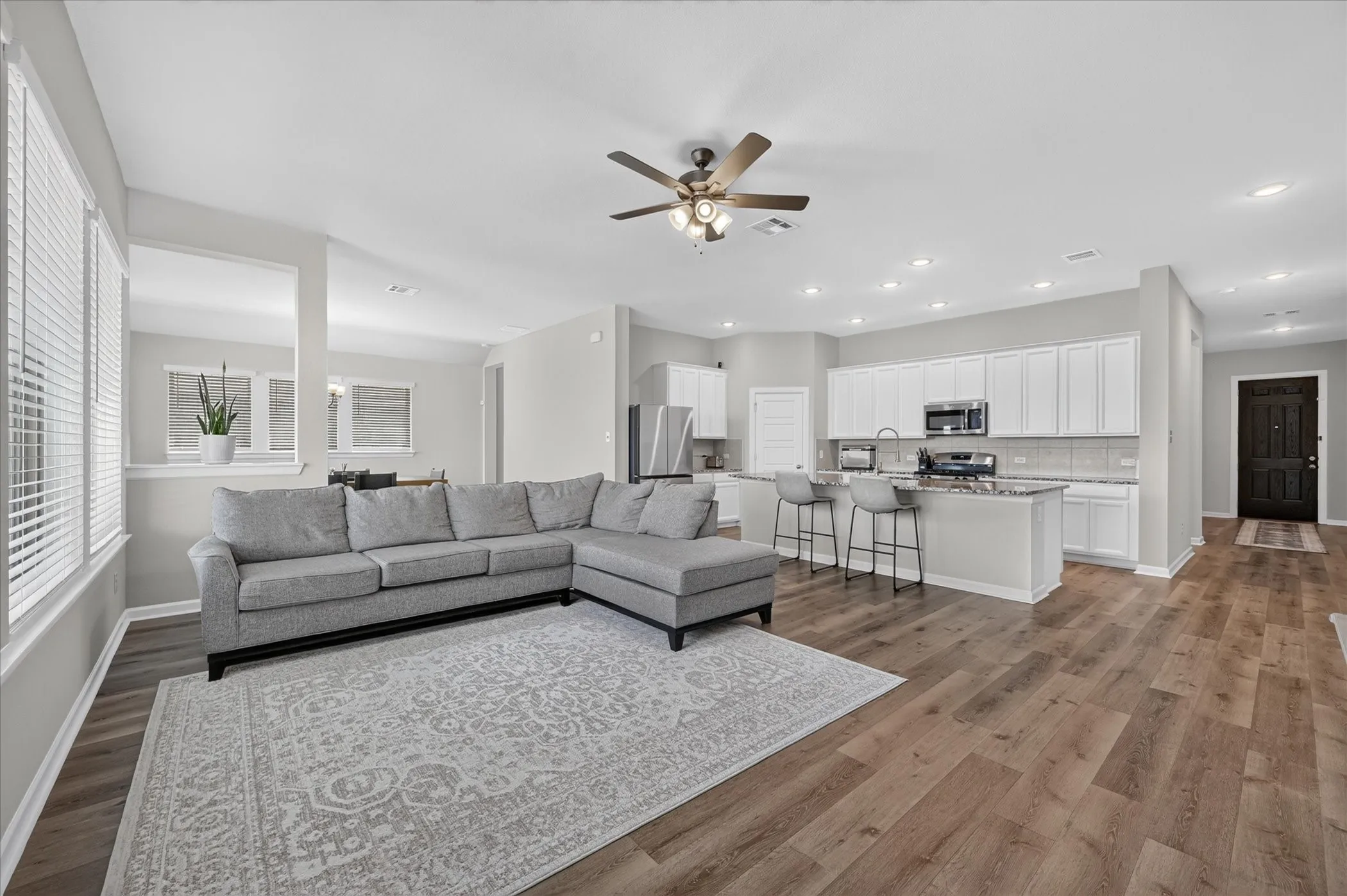 Single Family Residence For Sale in Tarrant County , 5408 High Pointe Drive, Haltom City, Texas 76137, 4 Bedroom, 3 Bathroom, 3 Garage spaces, 2,376 Sqft, built in 2020, mls#21389017, Real Estate Agent in Haltom City, Homes For Sale in Tarrant county, Homes For Sale in Haltom City, Realtor in Haltom City Texas, Real Estate Brokerage Independent Realty Texas, Luminita Cordes Realtor