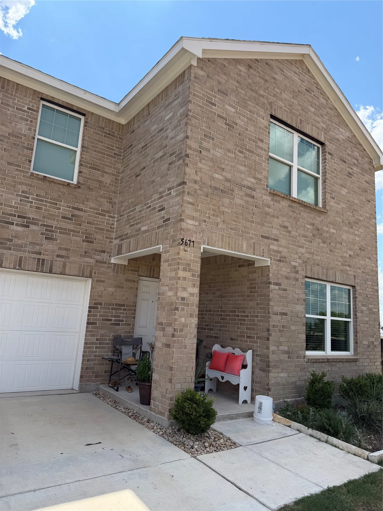 Single Family Residence For Rent in Tarrant County , 5677 Ladytown Lane, Fort Worth, Texas 76036, 6 Bedroom, 3 Bathroom, 2 Garage spaces, 2,822 Sqft, built in 2024, mls#21389157, Real Estate Agent in Fort Worth, Homes For Rent in Tarrant county, Homes For Rent in Fort Worth, Realtor in Fort Worth Texas, Real Estate Brokerage Independent Realty Texas, Luminita Cordes Realtor