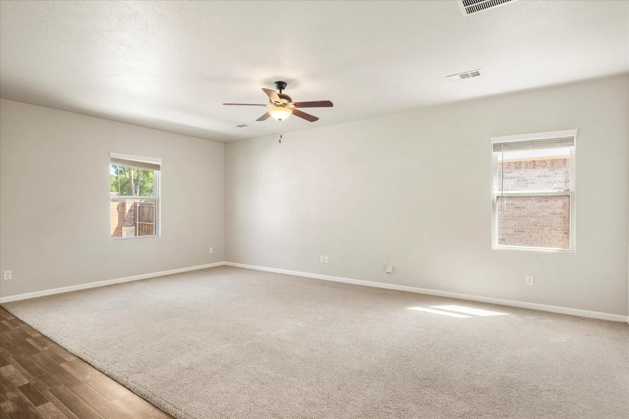 Single Family Residence For Sale in Tarrant County , 433 Starboard Drive, Crowley, Texas 76036, 4 Bedroom, 2 Bathroom, 2 Garage spaces, 1,940 Sqft, built in 2019, mls#21387728, Real Estate Agent in Crowley, Homes For Sale in Tarrant county, Homes For Sale in Crowley, Realtor in Crowley Texas, Real Estate Brokerage Independent Realty Texas, Luminita Cordes Realtor