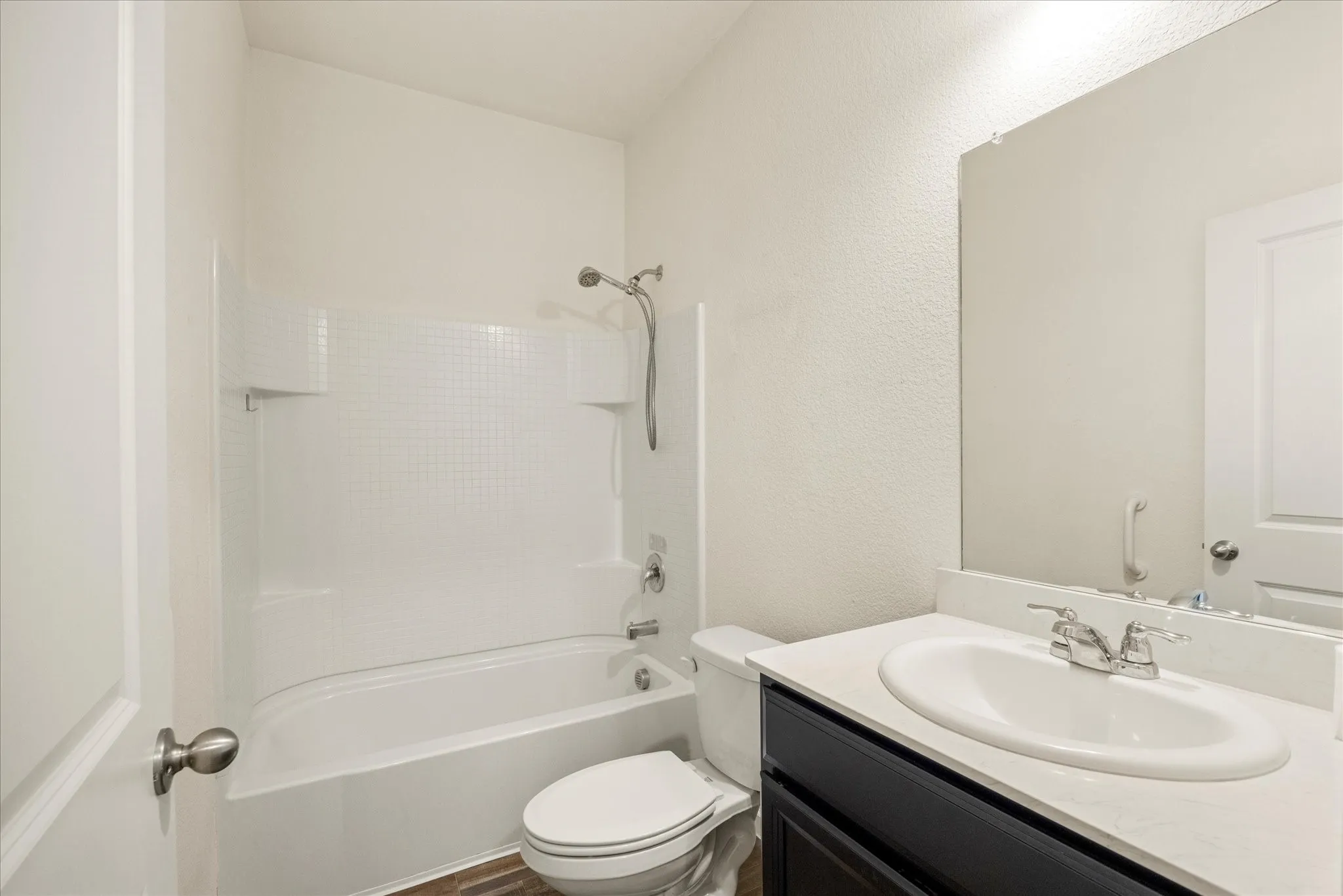 Single Family Residence For Sale in Tarrant County , 433 Starboard Drive, Crowley, Texas 76036, 4 Bedroom, 2 Bathroom, 2 Garage spaces, 1,940 Sqft, built in 2019, mls#21387728, Real Estate Agent in Crowley, Homes For Sale in Tarrant county, Homes For Sale in Crowley, Realtor in Crowley Texas, Real Estate Brokerage Independent Realty Texas, Luminita Cordes Realtor