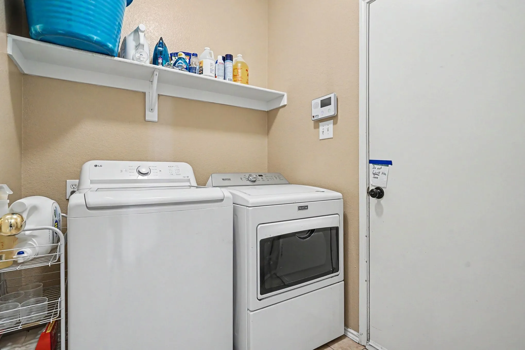 Single Family Residence For Sale in Dallas County , 4619 Southampton Boulevard, Garland, Texas 75043, 4 Bedroom, 2 Bathroom, 2 Garage spaces, 2,359 Sqft, built in 2003, mls#21386769, Real Estate Agent in Garland, Homes For Sale in Dallas county, Homes For Sale in Garland, Realtor in Garland Texas, Real Estate Brokerage Independent Realty Texas, Luminita Cordes Realtor