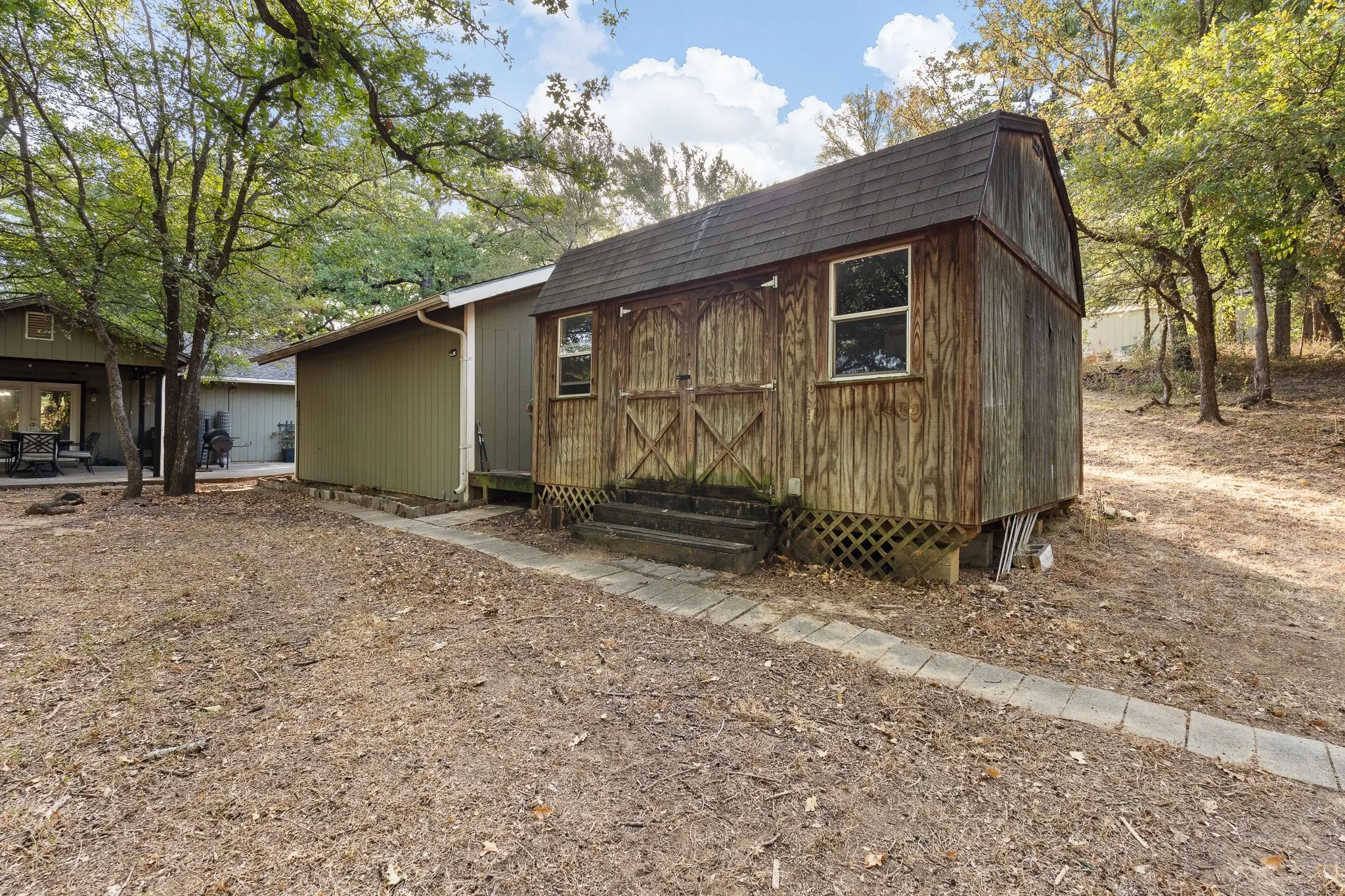 Single Family Residence For Sale in Johnson County , 4009 High Meadows Drive, Alvarado, Texas 76009, 3 Bedroom, 2 Bathroom, 4 Garage spaces, 1,508 Sqft, built in 1983, mls#21384002, Real Estate Agent in Alvarado, Homes For Sale in Johnson county, Homes For Sale in Alvarado, Realtor in Alvarado Texas, Real Estate Brokerage Independent Realty Texas, Luminita Cordes Realtor
