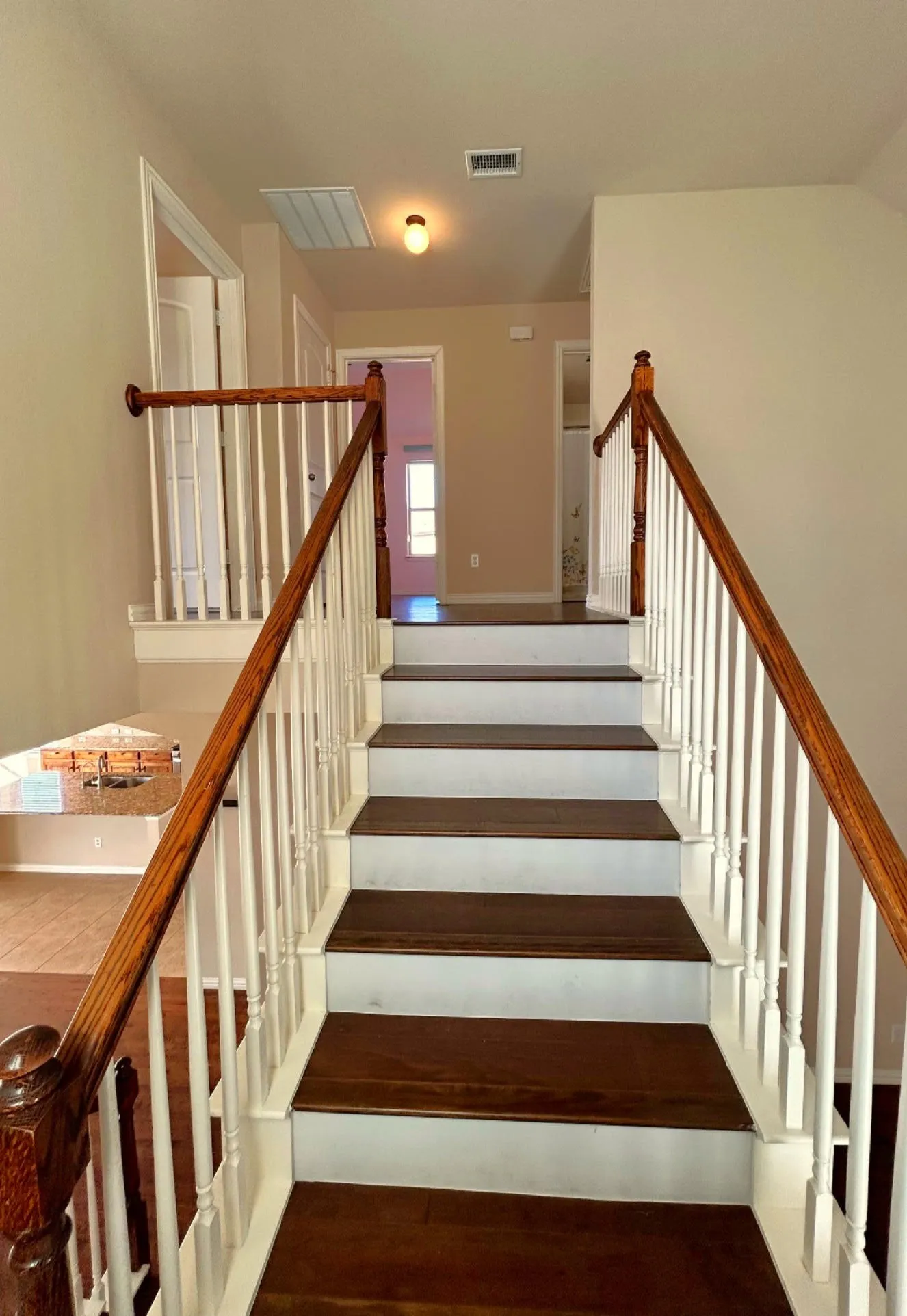 Single Family Residence For Rent in Collin County , 10637 Bolivar Drive, Mc Kinney, Texas 75072, 4 Bedroom, 3 Bathroom, 2 Garage spaces, 2,509 Sqft, built in 2009, mls#21389162, Real Estate Agent in Mc Kinney, Homes For Rent in Collin county, Homes For Rent in Mc Kinney, Realtor in Mc Kinney Texas, Real Estate Brokerage Independent Realty Texas, Luminita Cordes Realtor