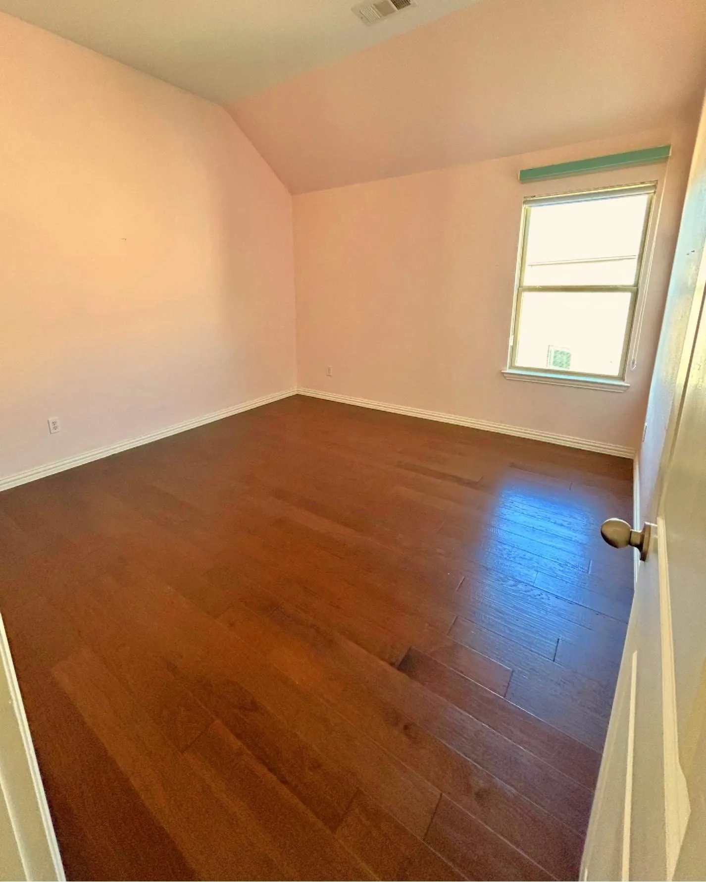 Single Family Residence For Rent in Collin County , 10637 Bolivar Drive, Mc Kinney, Texas 75072, 4 Bedroom, 3 Bathroom, 2 Garage spaces, 2,509 Sqft, built in 2009, mls#21389162, Real Estate Agent in Mc Kinney, Homes For Rent in Collin county, Homes For Rent in Mc Kinney, Realtor in Mc Kinney Texas, Real Estate Brokerage Independent Realty Texas, Luminita Cordes Realtor