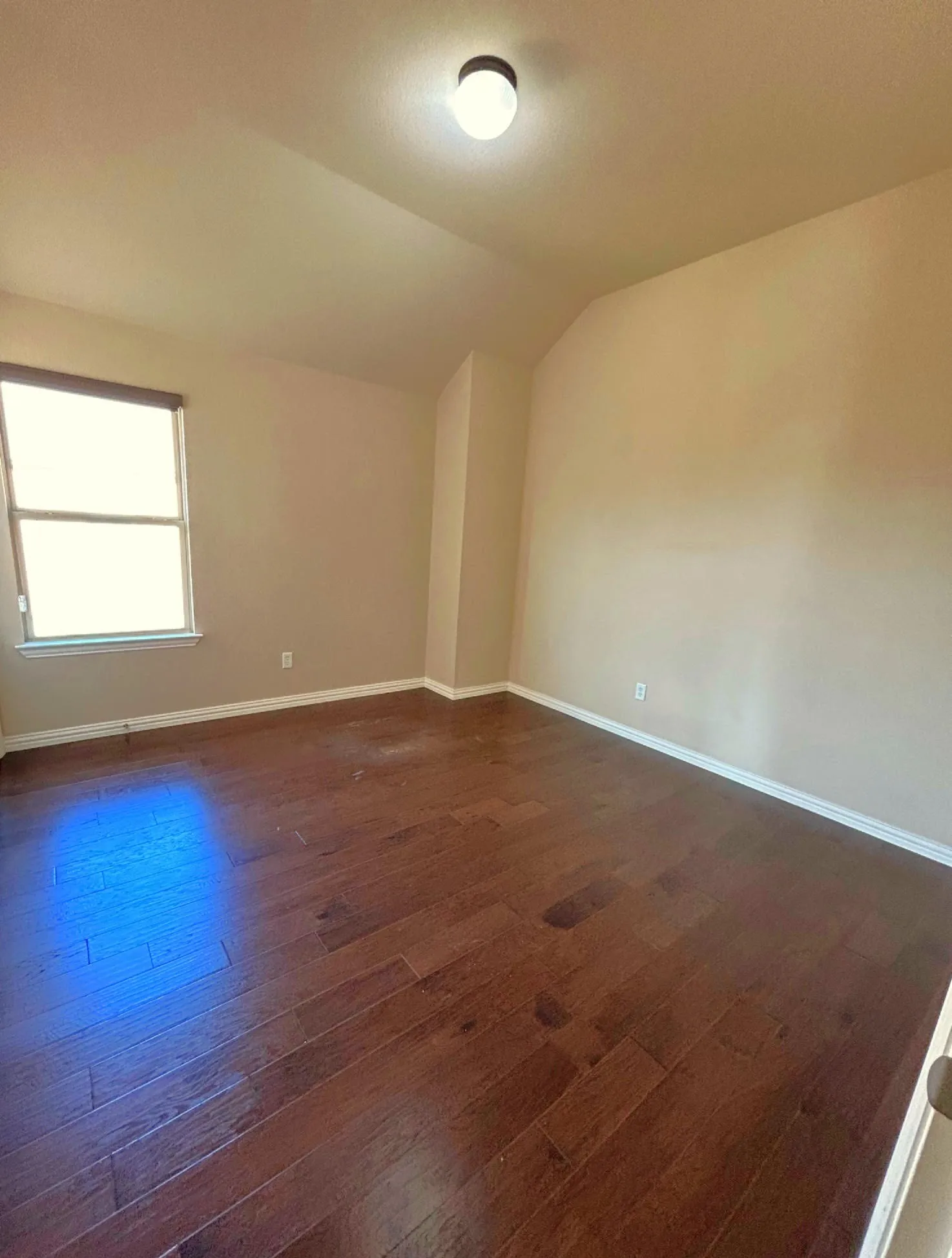 Single Family Residence For Rent in Collin County , 10637 Bolivar Drive, Mc Kinney, Texas 75072, 4 Bedroom, 3 Bathroom, 2 Garage spaces, 2,509 Sqft, built in 2009, mls#21389162, Real Estate Agent in Mc Kinney, Homes For Rent in Collin county, Homes For Rent in Mc Kinney, Realtor in Mc Kinney Texas, Real Estate Brokerage Independent Realty Texas, Luminita Cordes Realtor