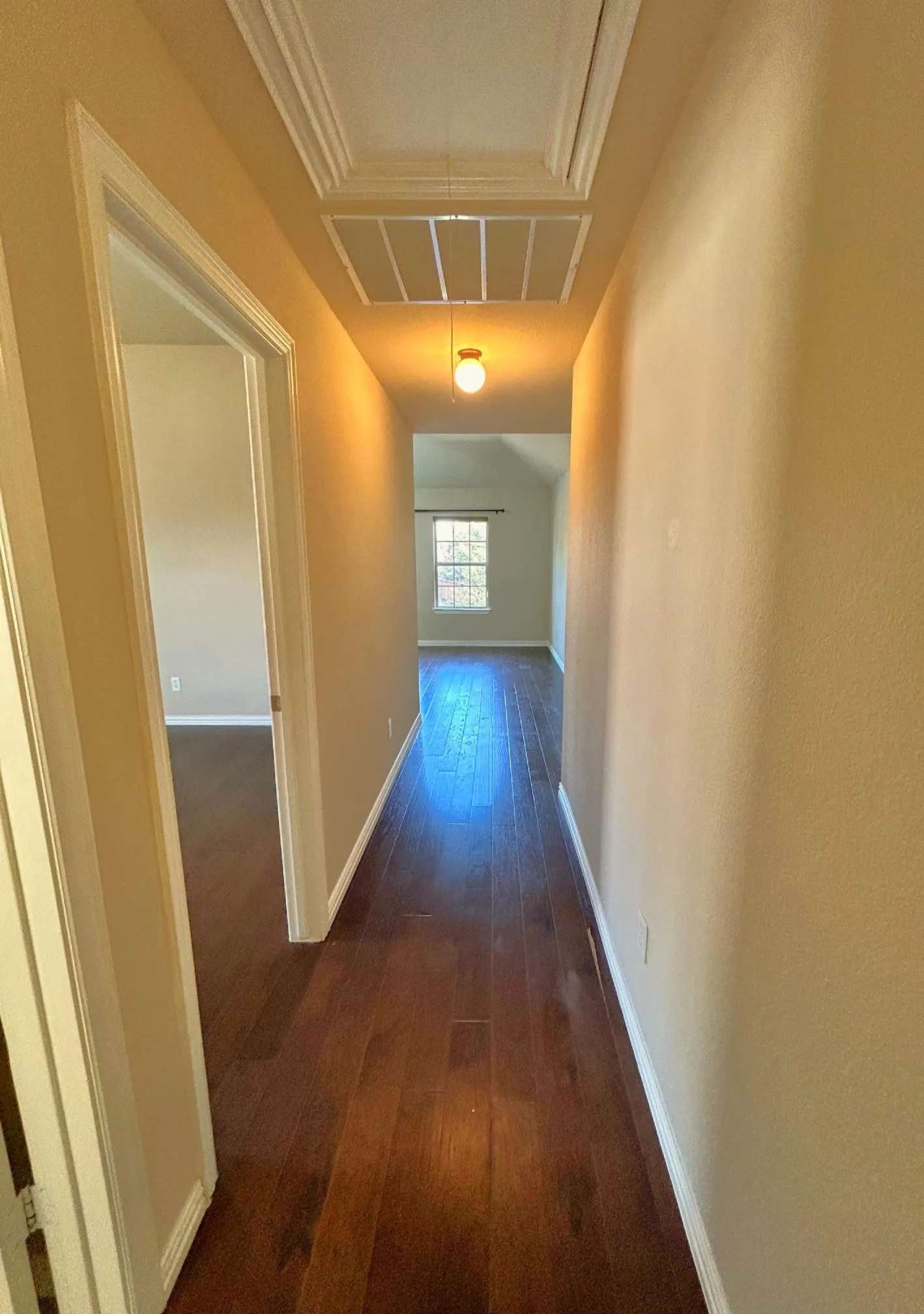 Single Family Residence For Rent in Collin County , 10637 Bolivar Drive, Mc Kinney, Texas 75072, 4 Bedroom, 3 Bathroom, 2 Garage spaces, 2,509 Sqft, built in 2009, mls#21389162, Real Estate Agent in Mc Kinney, Homes For Rent in Collin county, Homes For Rent in Mc Kinney, Realtor in Mc Kinney Texas, Real Estate Brokerage Independent Realty Texas, Luminita Cordes Realtor