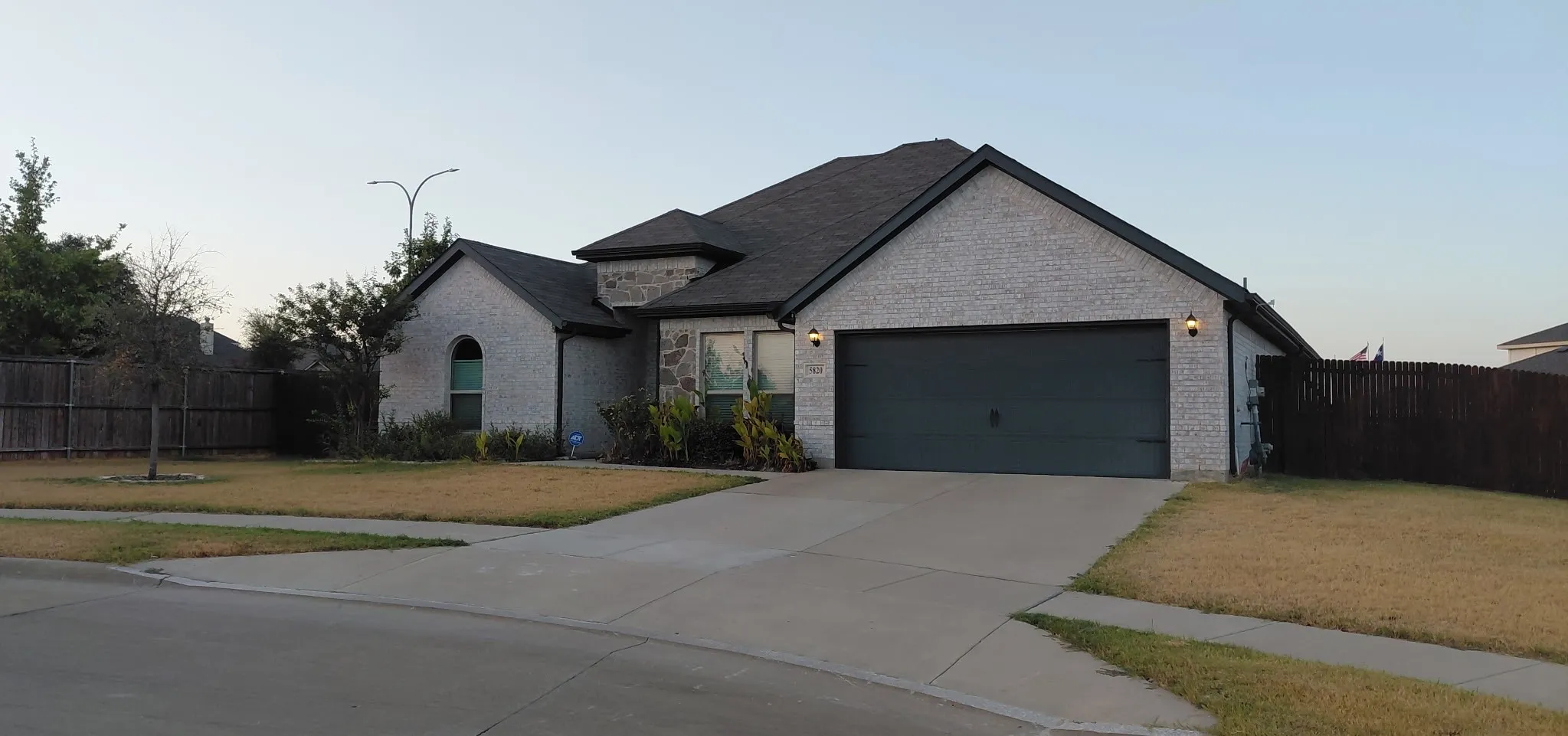 Single Family Residence For Rent in Tarrant County , 5820 Watts Bar Court, Fort Worth, Texas 76179, 4 Bedroom, 3 Bathroom, 2 Garage spaces, 2,504 Sqft, built in 2020, mls#21389168, Real Estate Agent in Fort Worth, Homes For Rent in Tarrant county, Homes For Rent in Fort Worth, Realtor in Fort Worth Texas, Real Estate Brokerage Independent Realty Texas, Luminita Cordes Realtor