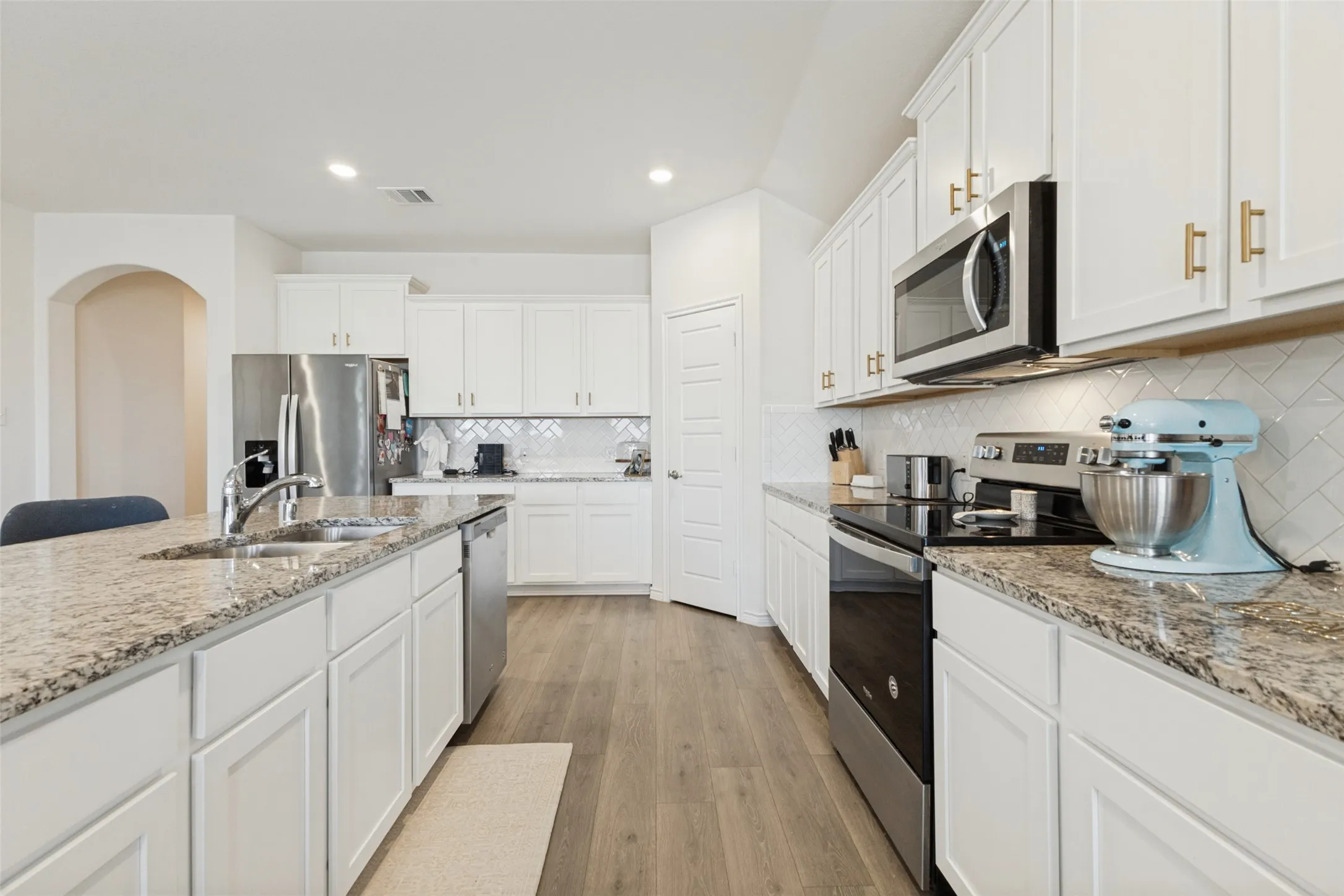 Single Family Residence For Sale in Collin County , 1112 Cherry Blossom Street, Anna, Texas 75409, 4 Bedroom, 2 Bathroom, 2 Garage spaces, 2,036 Sqft, built in 2020, mls#21356886, Real Estate Agent in Anna, Homes For Sale in Collin county, Homes For Sale in Anna, Realtor in Anna Texas, Real Estate Brokerage Independent Realty Texas, Luminita Cordes Realtor