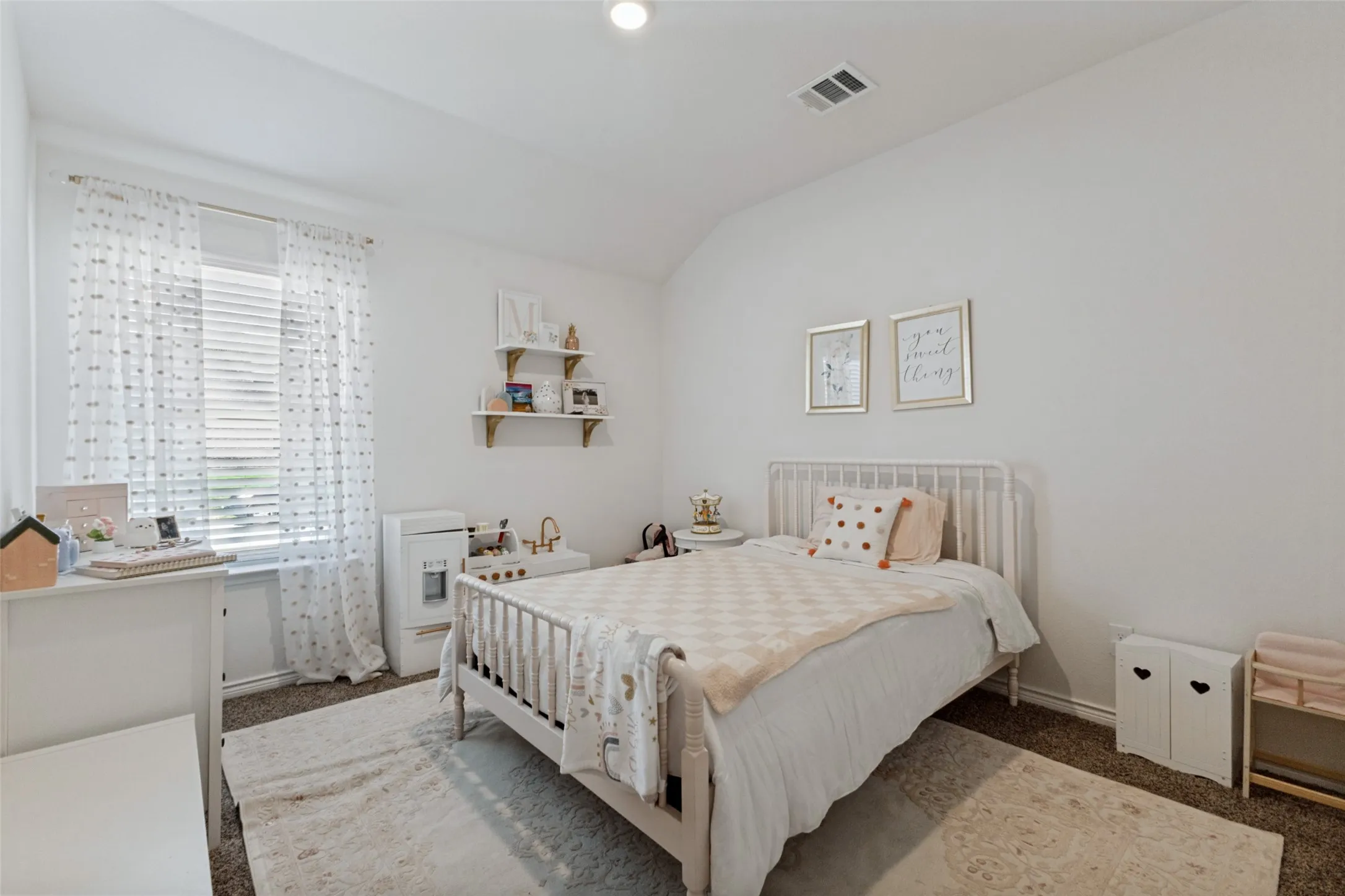 Single Family Residence For Sale in Collin County , 1112 Cherry Blossom Street, Anna, Texas 75409, 4 Bedroom, 2 Bathroom, 2 Garage spaces, 2,036 Sqft, built in 2020, mls#21356886, Real Estate Agent in Anna, Homes For Sale in Collin county, Homes For Sale in Anna, Realtor in Anna Texas, Real Estate Brokerage Independent Realty Texas, Luminita Cordes Realtor