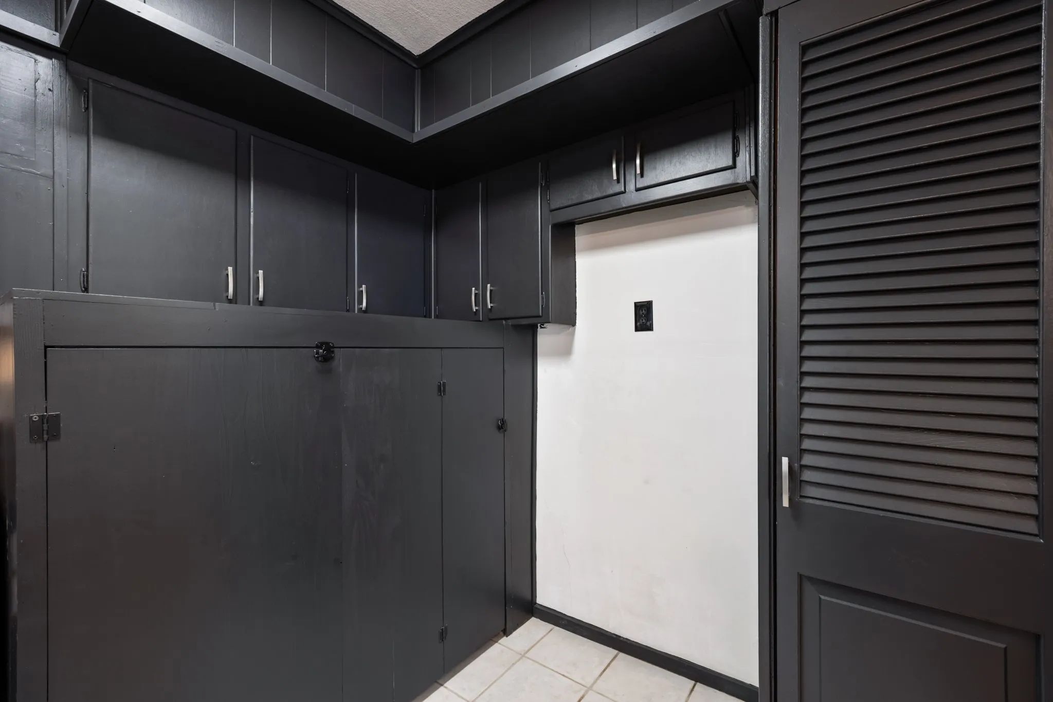 Single Family Residence For Sale in Tarrant County , 5533 Burton Avenue, Fort Worth, Texas 76119, 3 Bedroom, 1 Bathroom, 2 Garage spaces, 864 Sqft, built in 1958, mls#21389173, Real Estate Agent in Fort Worth, Homes For Sale in Tarrant county, Homes For Sale in Fort Worth, Realtor in Fort Worth Texas, Real Estate Brokerage Independent Realty Texas, Luminita Cordes Realtor