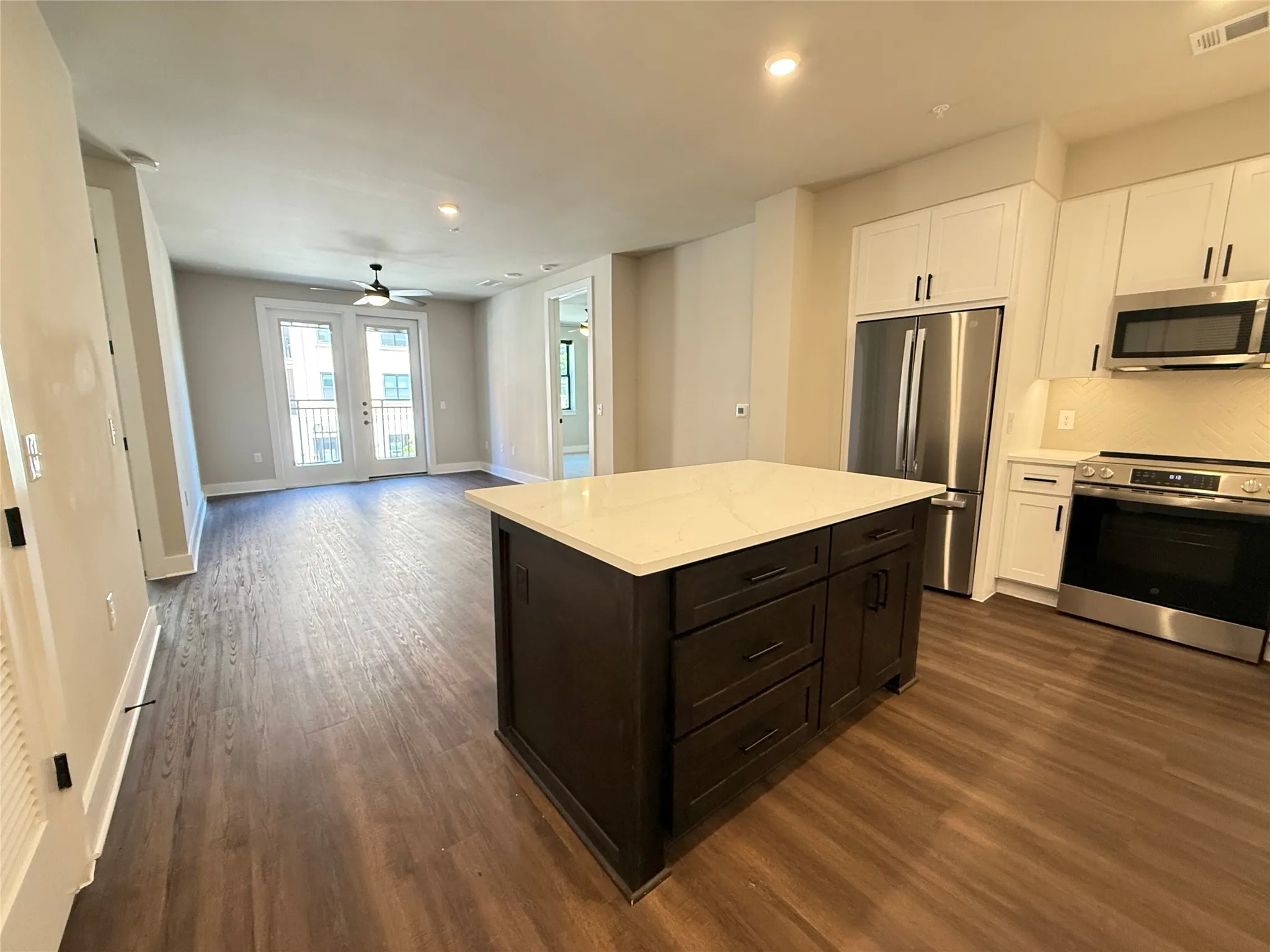 Apartment For Rent