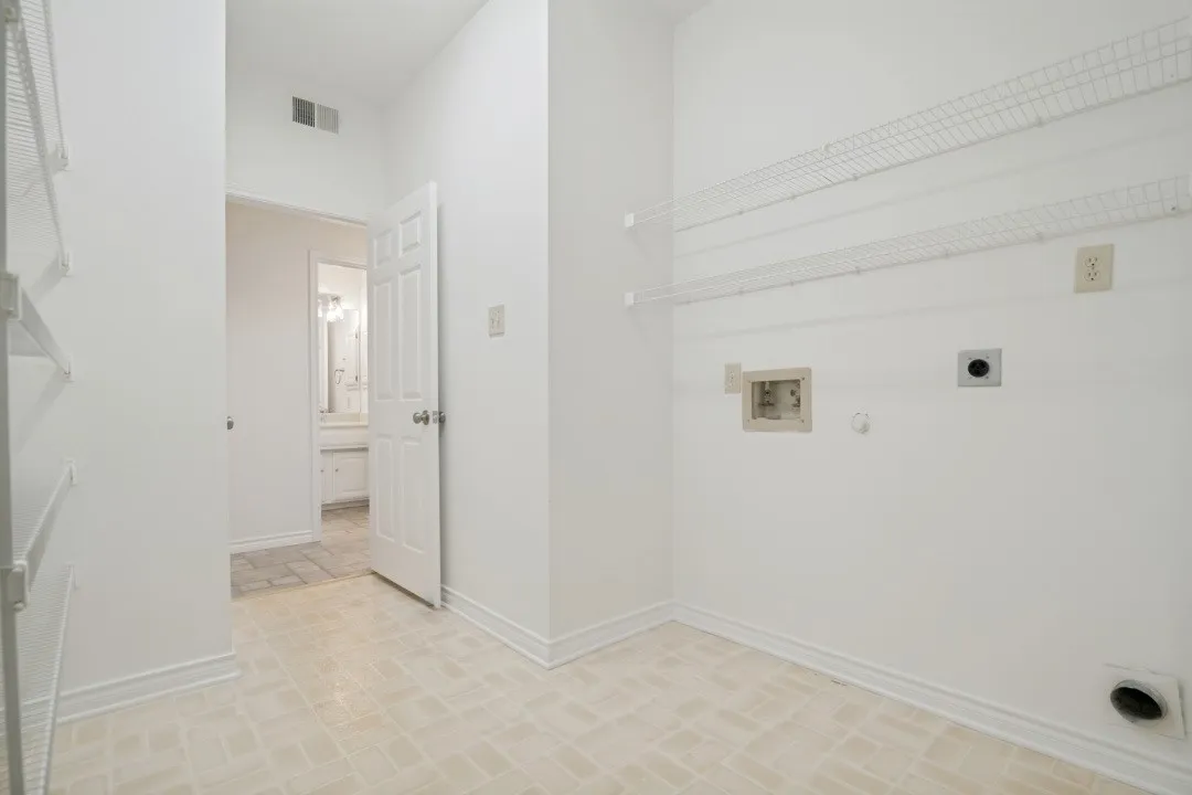 Utility room.