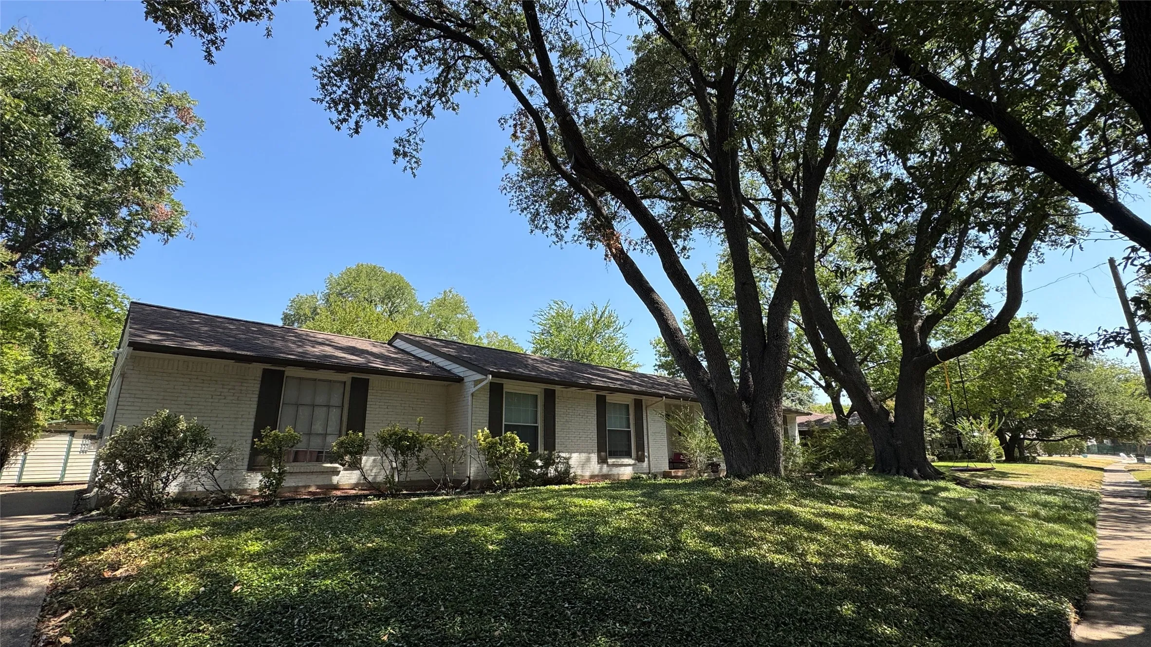 Improved Land For Sale in Dallas County , 3543 Warick Drive, Dallas, Texas 75229, 0, 0, Garage spaces, 0 Sqft, built in 1957, mls#21388528, Real Estate Agent in Dallas, Homes For Sale in Dallas county, Homes For Sale in Dallas, Realtor in Dallas Texas, Real Estate Brokerage Independent Realty Texas, Luminita Cordes Realtor