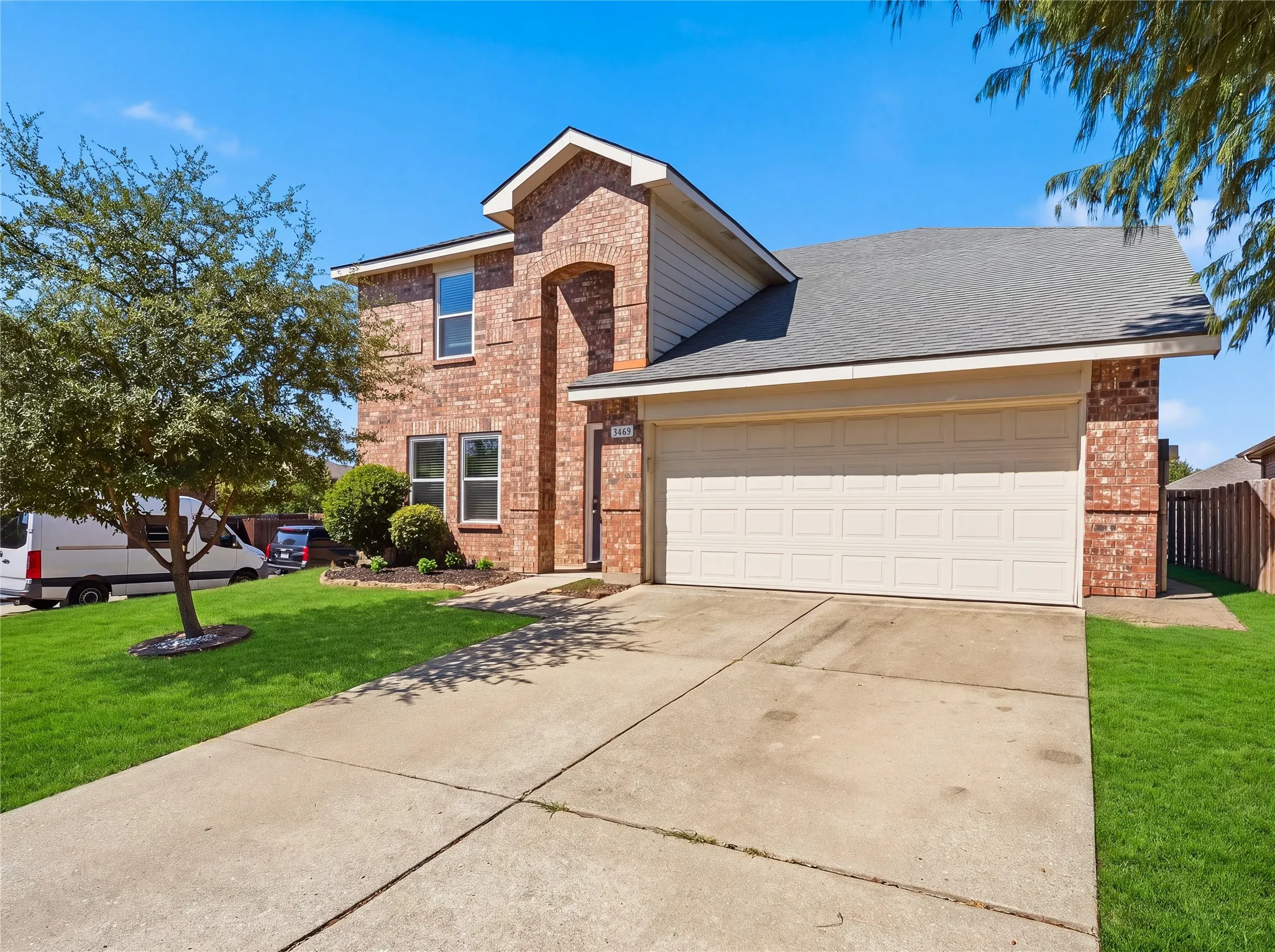Single Family Residence For Rent in Collin County , 1122 Antoinette Drive, Princeton, Texas 75407, 4 Bedroom, 3 Bathroom, 2 Garage spaces, 2,415 Sqft, built in 2006, mls#21388950, Real Estate Agent in Princeton, Homes For Rent in Collin county, Homes For Rent in Princeton, Realtor in Princeton Texas, Real Estate Brokerage Independent Realty Texas, Luminita Cordes Realtor