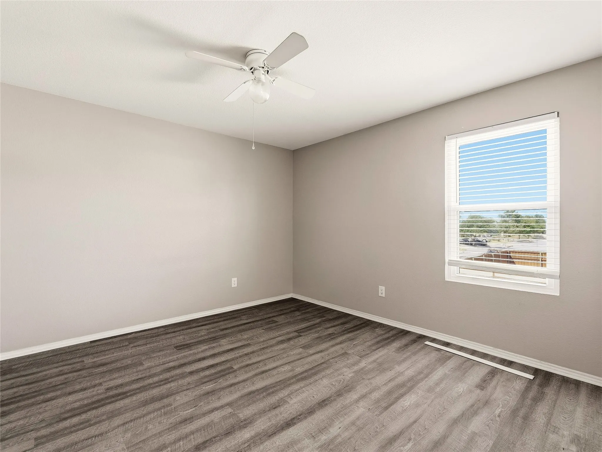 4th bedroom