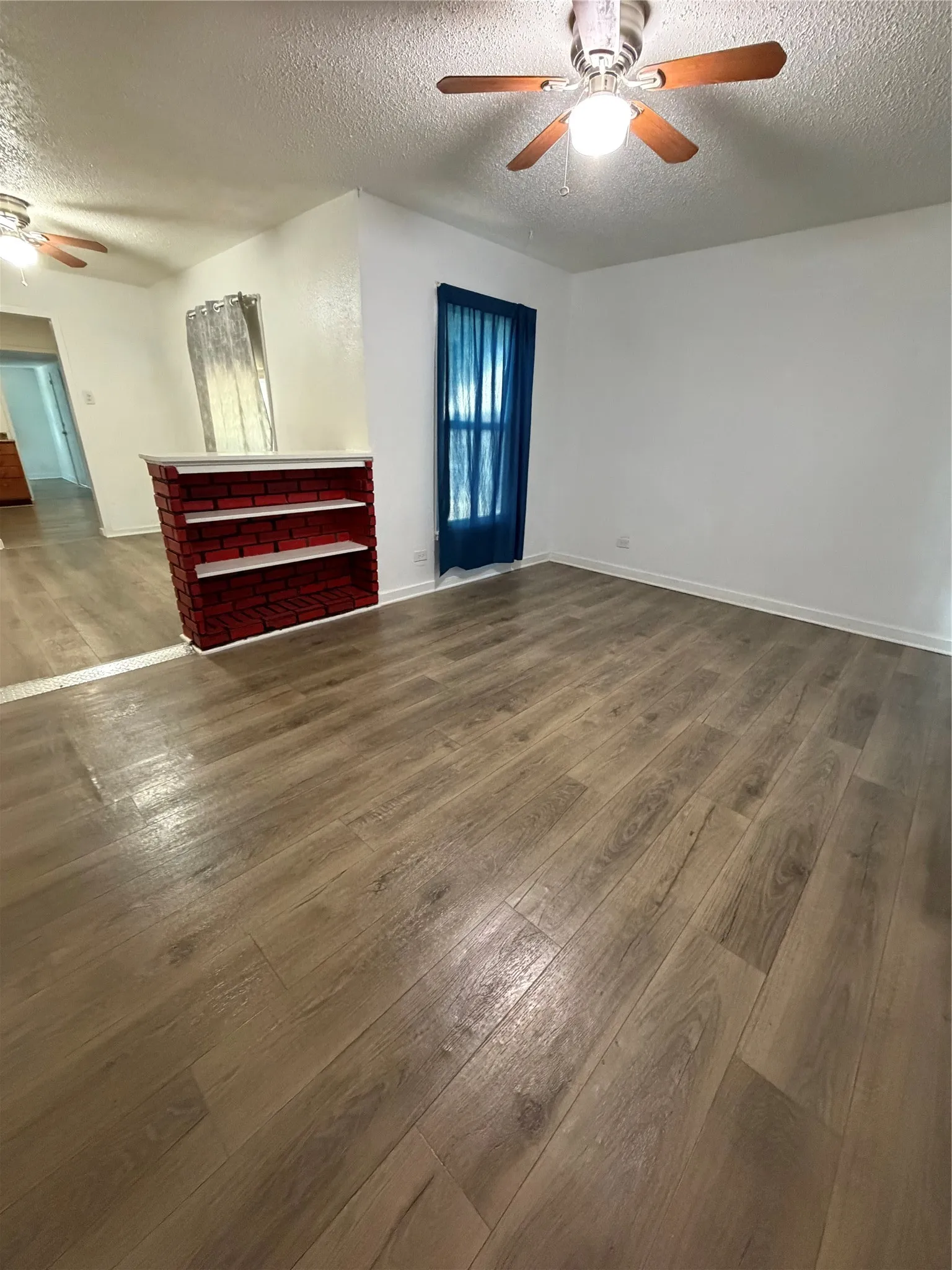 Single Family Residence For Sale in Mc Lennan County , 2325 Maple Avenue, Waco, Texas 76707, 3 Bedroom, 1 Bathroom, Garage spaces, 1,008 Sqft, built in 1944, mls#21389154, Real Estate Agent in Waco, Homes For Sale in Mc Lennan county, Homes For Sale in Waco, Realtor in Waco Texas, Real Estate Brokerage Independent Realty Texas, Luminita Cordes Realtor