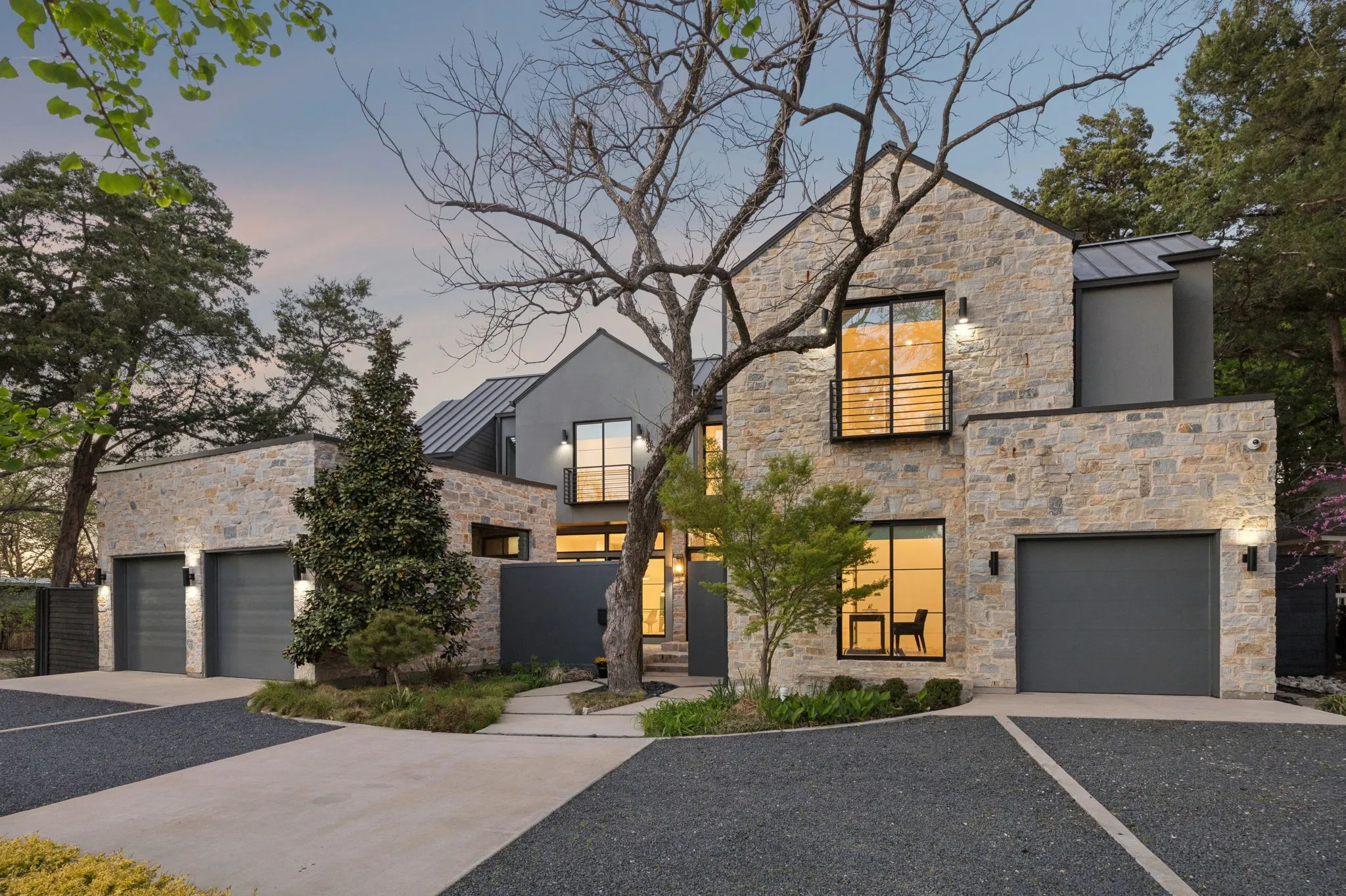 Single Family Residence For Sale in Dallas County , 4323 Middleton Road, Dallas, Texas 75229, 5 Bedroom, 7 Bathroom, 3 Garage spaces, 5,945 Sqft, built in 2023, mls#21389185, Real Estate Agent in Dallas, Homes For Sale in Dallas county, Homes For Sale in Dallas, Realtor in Dallas Texas, Real Estate Brokerage Independent Realty Texas, Luminita Cordes Realtor