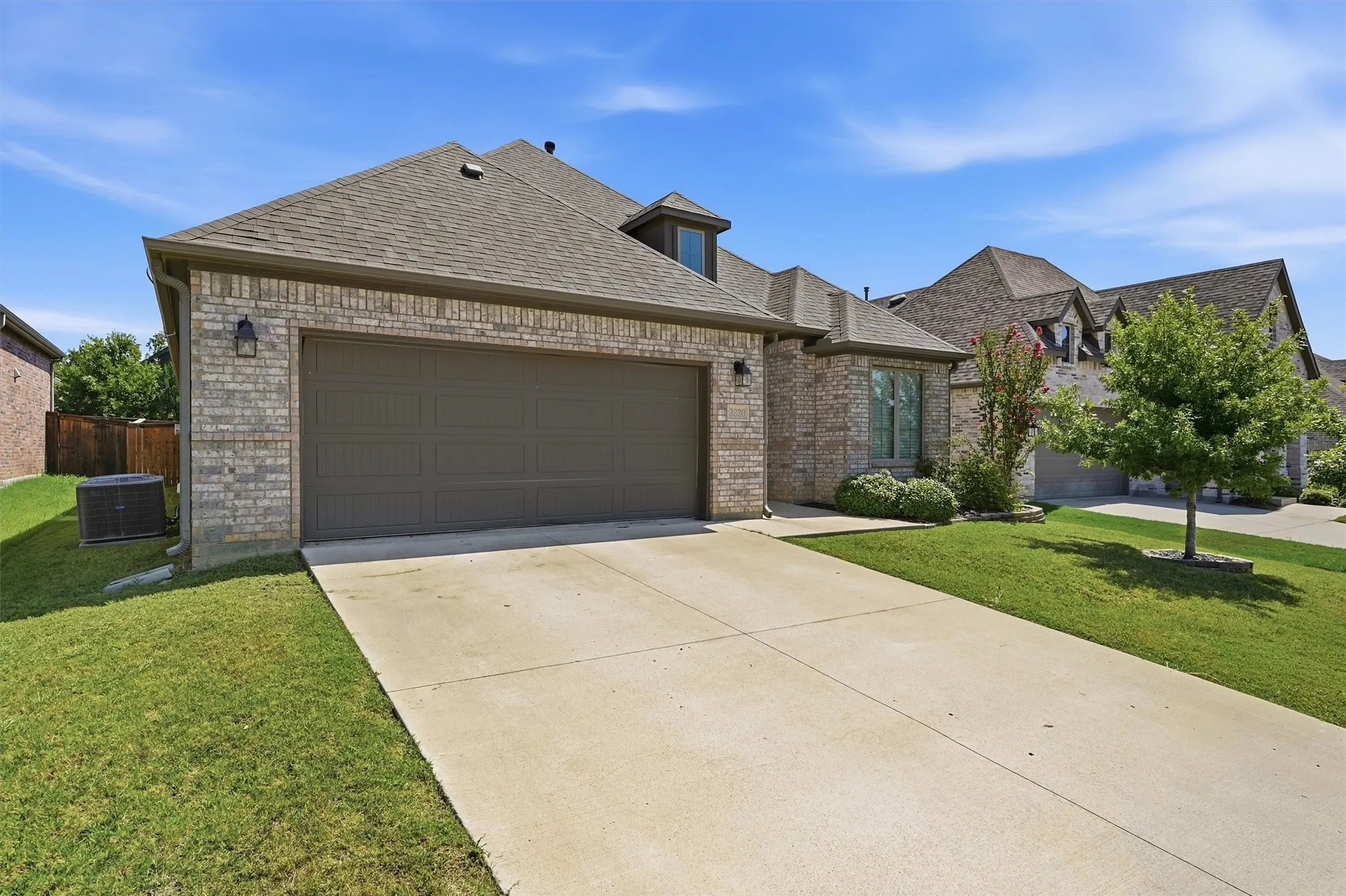 Single Family Residence For Rent in Grayson County , 3820 Iron Ore Drive, Denison, Texas 75020, 3 Bedroom, 2 Bathroom, 2 Garage spaces, 1,864 Sqft, built in 2019, mls#21388432, Real Estate Agent in Denison, Homes For Rent in Grayson county, Homes For Rent in Denison, Realtor in Denison Texas, Real Estate Brokerage Independent Realty Texas, Luminita Cordes Realtor