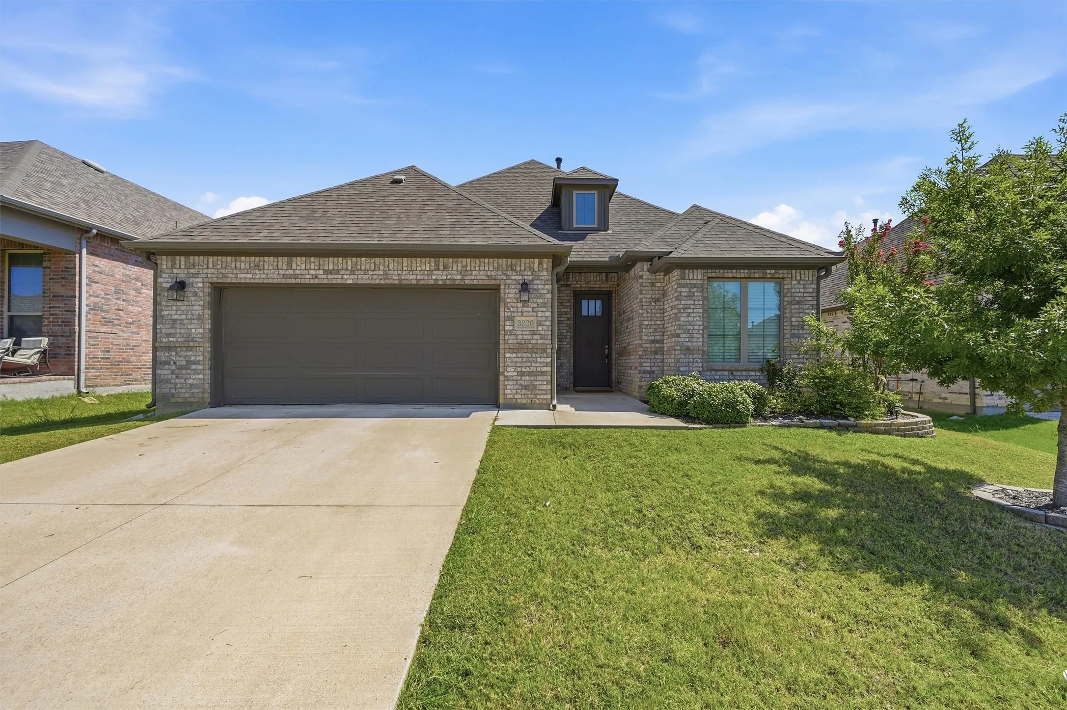Single Family Residence For Rent in Grayson County , 3820 Iron Ore Drive, Denison, Texas 75020, 3 Bedroom, 2 Bathroom, 2 Garage spaces, 1,864 Sqft, built in 2019, mls#21388432, Real Estate Agent in Denison, Homes For Rent in Grayson county, Homes For Rent in Denison, Realtor in Denison Texas, Real Estate Brokerage Independent Realty Texas, Luminita Cordes Realtor