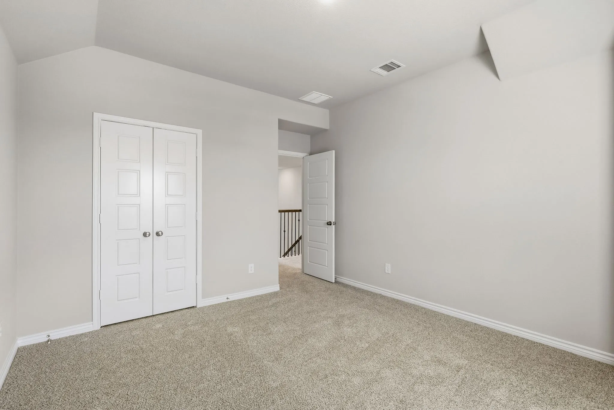 Single Family Residence For Sale in Tarrant County , 6928 Night Owl Lane, Fort Worth, Texas 76036, 5 Bedroom, 5 Bathroom, 2 Garage spaces, 2,669 Sqft, built in 2026, mls#21386131, Real Estate Agent in Fort Worth, Homes For Sale in Tarrant county, Homes For Sale in Fort Worth, Realtor in Fort Worth Texas, Real Estate Brokerage Independent Realty Texas, Luminita Cordes Realtor