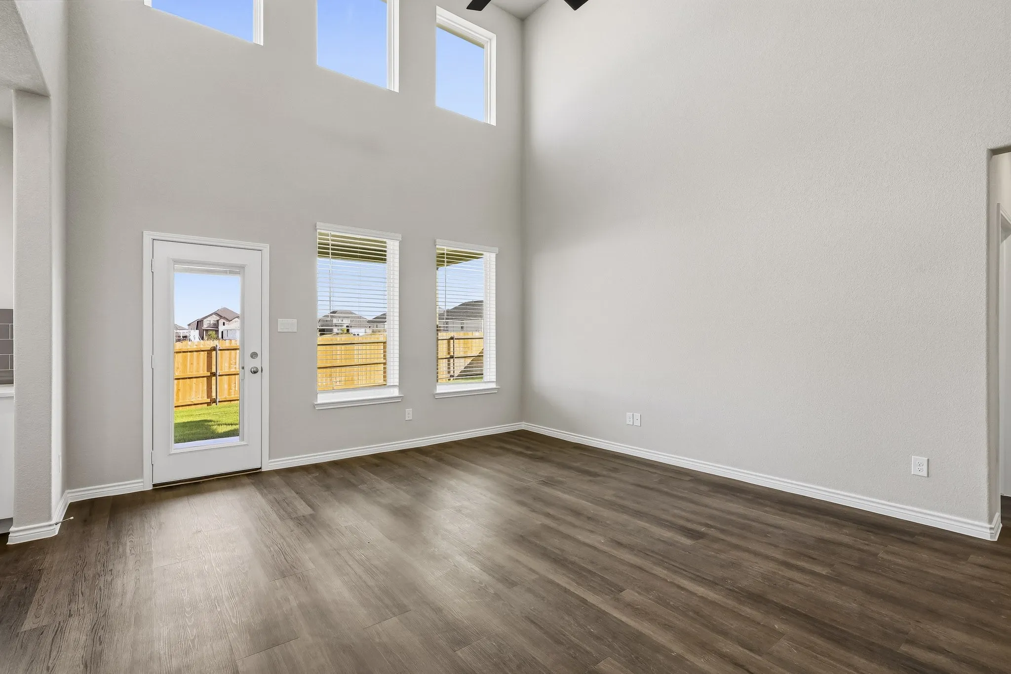 Single Family Residence For Sale in Tarrant County , 6928 Night Owl Lane, Fort Worth, Texas 76036, 5 Bedroom, 5 Bathroom, 2 Garage spaces, 2,669 Sqft, built in 2026, mls#21386131, Real Estate Agent in Fort Worth, Homes For Sale in Tarrant county, Homes For Sale in Fort Worth, Realtor in Fort Worth Texas, Real Estate Brokerage Independent Realty Texas, Luminita Cordes Realtor