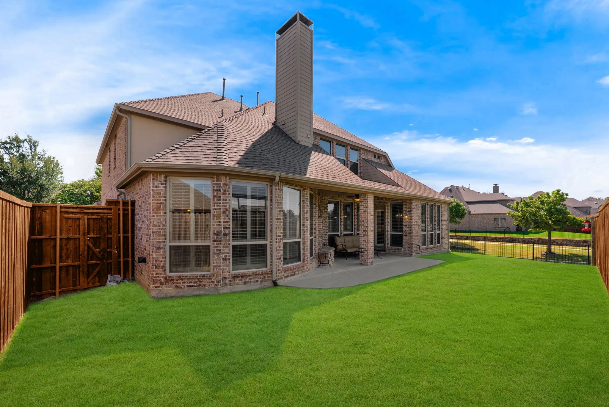 Single Family Residence For Sale in Denton County , 8107 Cherry Springs Court, Frisco, Texas 75036, 5 Bedroom, 4 Bathroom, 3 Garage spaces, 3,946 Sqft, built in 2011, mls#21381081, Real Estate Agent in Frisco, Homes For Sale in Denton county, Homes For Sale in Frisco, Realtor in Frisco Texas, Real Estate Brokerage Independent Realty Texas, Luminita Cordes Realtor