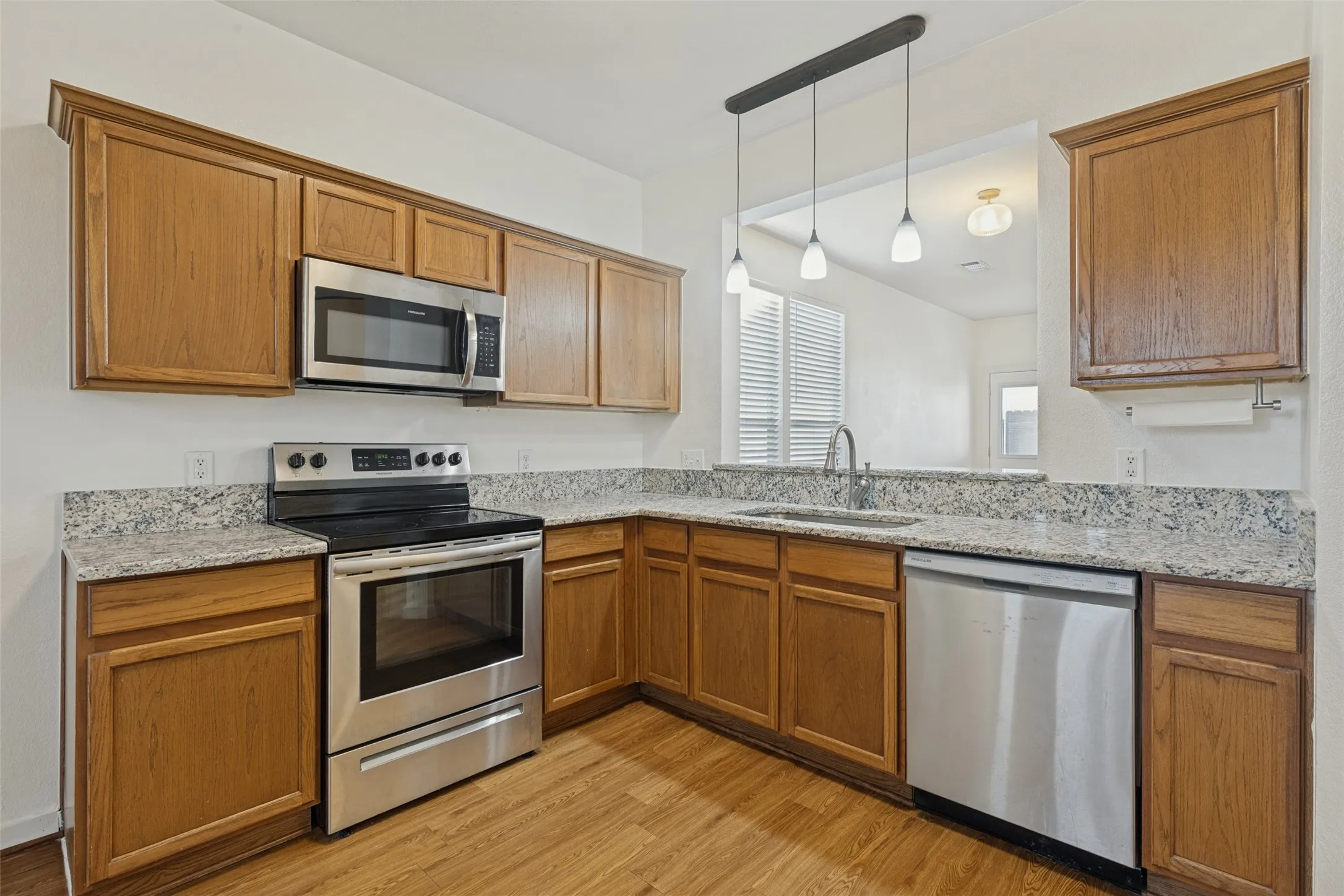 New Pendulum Light Fixtures