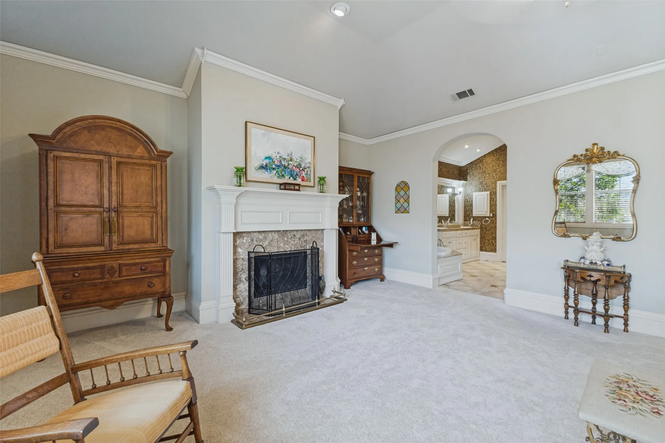 Single Family Residence For Sale in Dallas County , 4116 Prescott Avenue, Dallas, Texas 75219, 4 Bedroom, 4 Bathroom, 2 Garage spaces, 3,086 Sqft, built in 1998, mls#21380664, Real Estate Agent in Dallas, Homes For Sale in Dallas county, Homes For Sale in Dallas, Realtor in Dallas Texas, Real Estate Brokerage Independent Realty Texas, Luminita Cordes Realtor