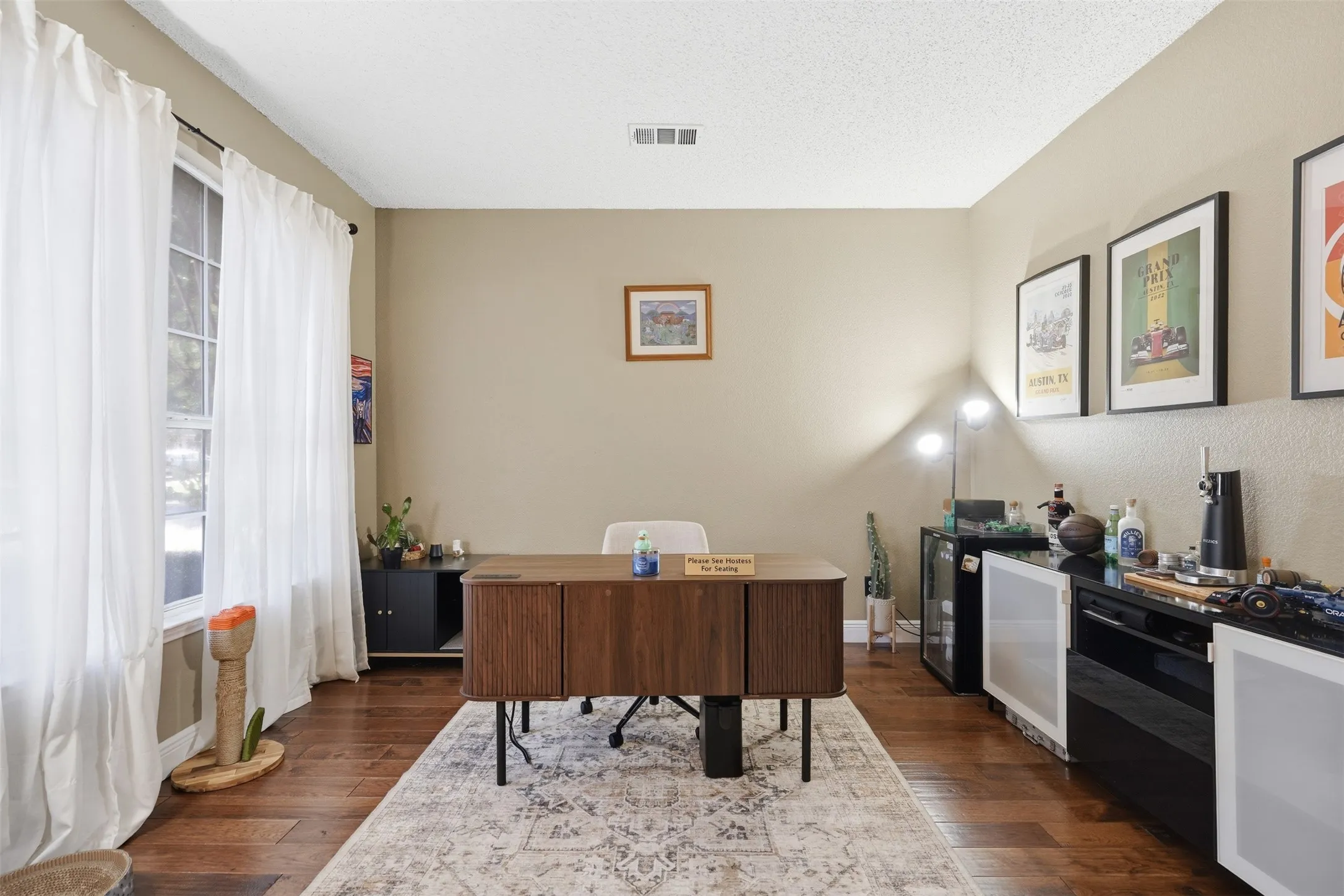 Single Family Residence For Rent in Tarrant County , 4532 Pebble Stone Drive, Fort Worth, Texas 76123, 4 Bedroom, 3 Bathroom, 2 Garage spaces, 2,538 Sqft, built in 2001, mls#21389030, Real Estate Agent in Fort Worth, Homes For Rent in Tarrant county, Homes For Rent in Fort Worth, Realtor in Fort Worth Texas, Real Estate Brokerage Independent Realty Texas, Luminita Cordes Realtor
