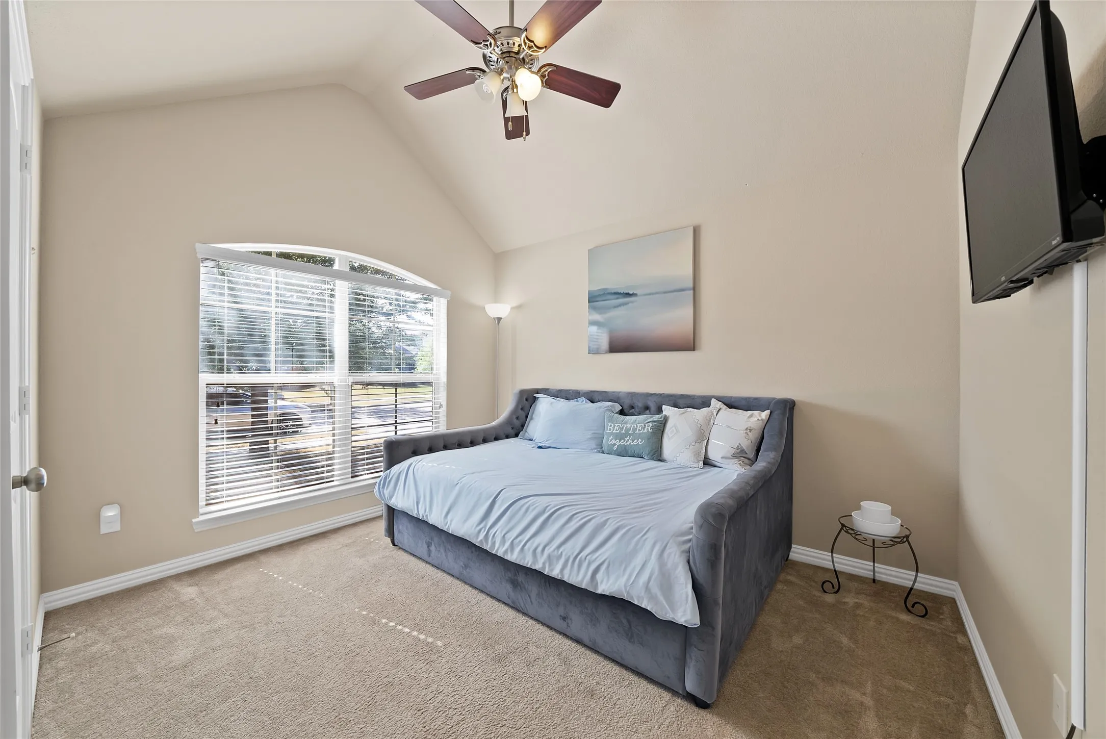 Single Family Residence For Sale in Kaufman County , 2029 Wellington Point, Heartland, Texas 75126, 3 Bedroom, 2 Bathroom, 2 Garage spaces, 1,730 Sqft, built in 2012, mls#21387197, Real Estate Agent in Heartland, Homes For Sale in Kaufman county, Homes For Sale in Heartland, Realtor in Heartland Texas, Real Estate Brokerage Independent Realty Texas, Luminita Cordes Realtor
