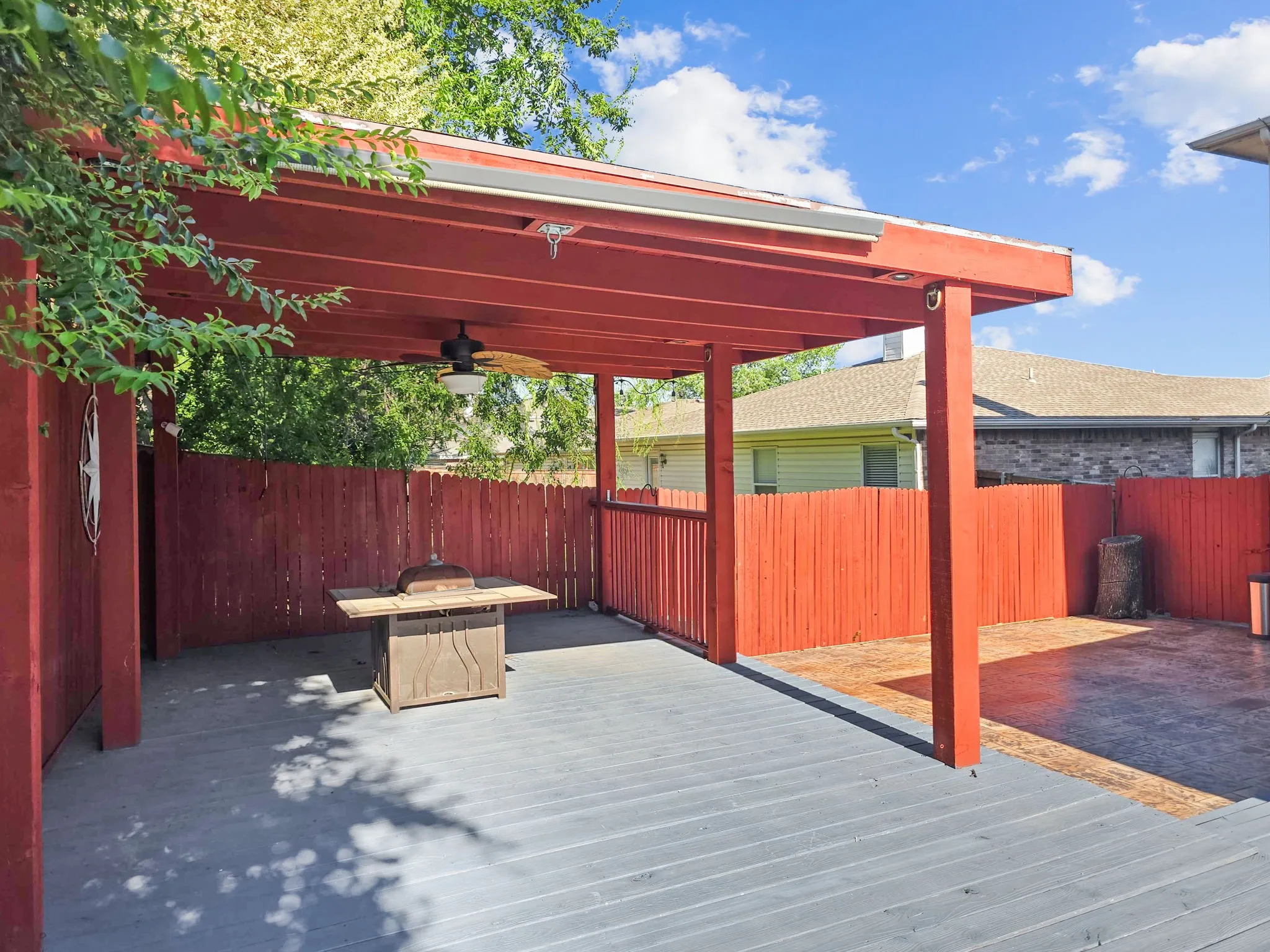 Single Family Residence For Rent in Collin County , 4602 Green Meadow Drive, Mc Kinney, Texas 75070, 4 Bedroom, 3 Bathroom, 2 Garage spaces, 2,703 Sqft, built in 1999, mls#21386537, Real Estate Agent in Mc Kinney, Homes For Rent in Collin county, Homes For Rent in Mc Kinney, Realtor in Mc Kinney Texas, Real Estate Brokerage Independent Realty Texas, Luminita Cordes Realtor