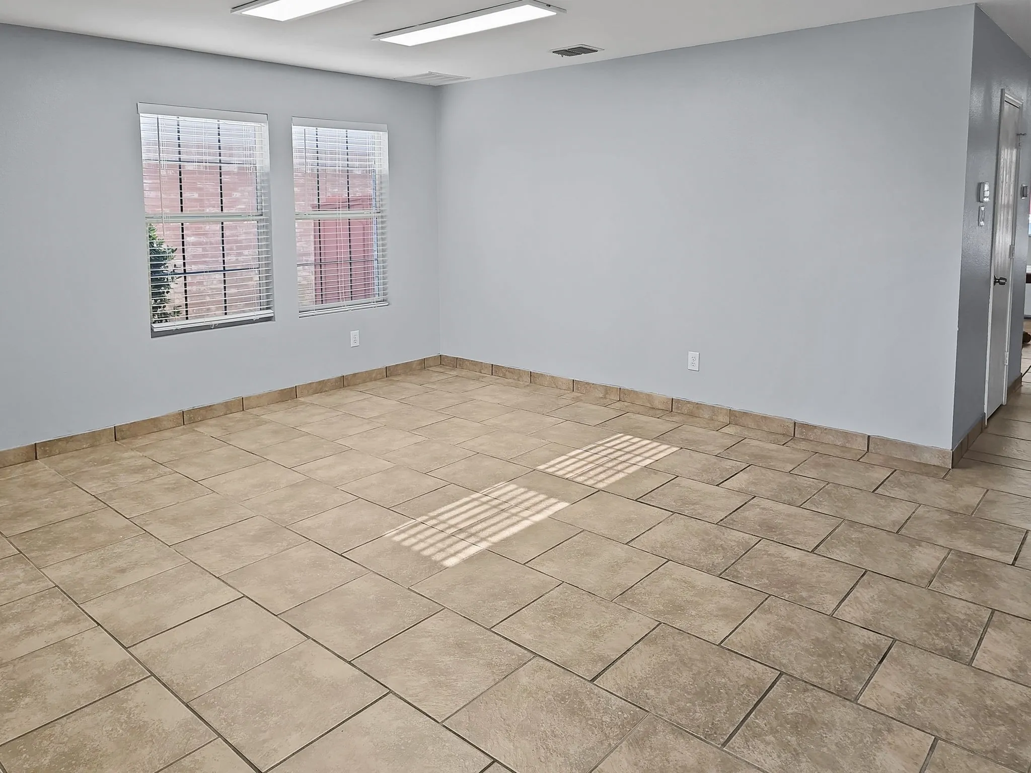Single Family Residence For Rent in Collin County , 4602 Green Meadow Drive, Mc Kinney, Texas 75070, 4 Bedroom, 3 Bathroom, 2 Garage spaces, 2,703 Sqft, built in 1999, mls#21386537, Real Estate Agent in Mc Kinney, Homes For Rent in Collin county, Homes For Rent in Mc Kinney, Realtor in Mc Kinney Texas, Real Estate Brokerage Independent Realty Texas, Luminita Cordes Realtor