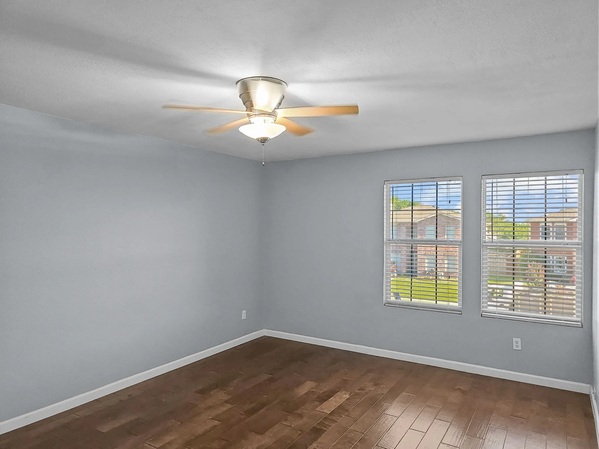Single Family Residence For Rent in Collin County , 4602 Green Meadow Drive, Mc Kinney, Texas 75070, 4 Bedroom, 3 Bathroom, 2 Garage spaces, 2,703 Sqft, built in 1999, mls#21386537, Real Estate Agent in Mc Kinney, Homes For Rent in Collin county, Homes For Rent in Mc Kinney, Realtor in Mc Kinney Texas, Real Estate Brokerage Independent Realty Texas, Luminita Cordes Realtor