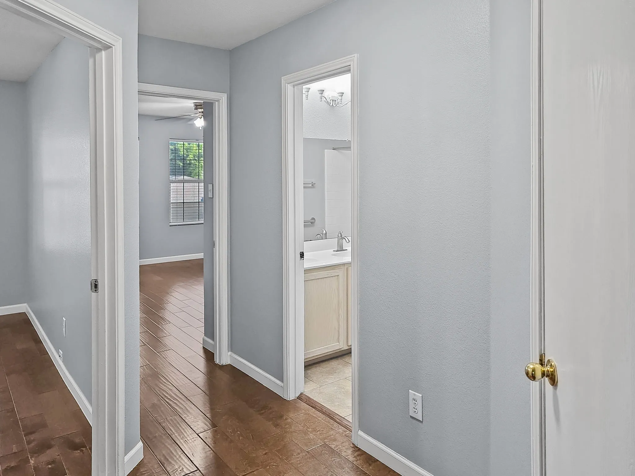 Single Family Residence For Rent in Collin County , 4602 Green Meadow Drive, Mc Kinney, Texas 75070, 4 Bedroom, 3 Bathroom, 2 Garage spaces, 2,703 Sqft, built in 1999, mls#21386537, Real Estate Agent in Mc Kinney, Homes For Rent in Collin county, Homes For Rent in Mc Kinney, Realtor in Mc Kinney Texas, Real Estate Brokerage Independent Realty Texas, Luminita Cordes Realtor
