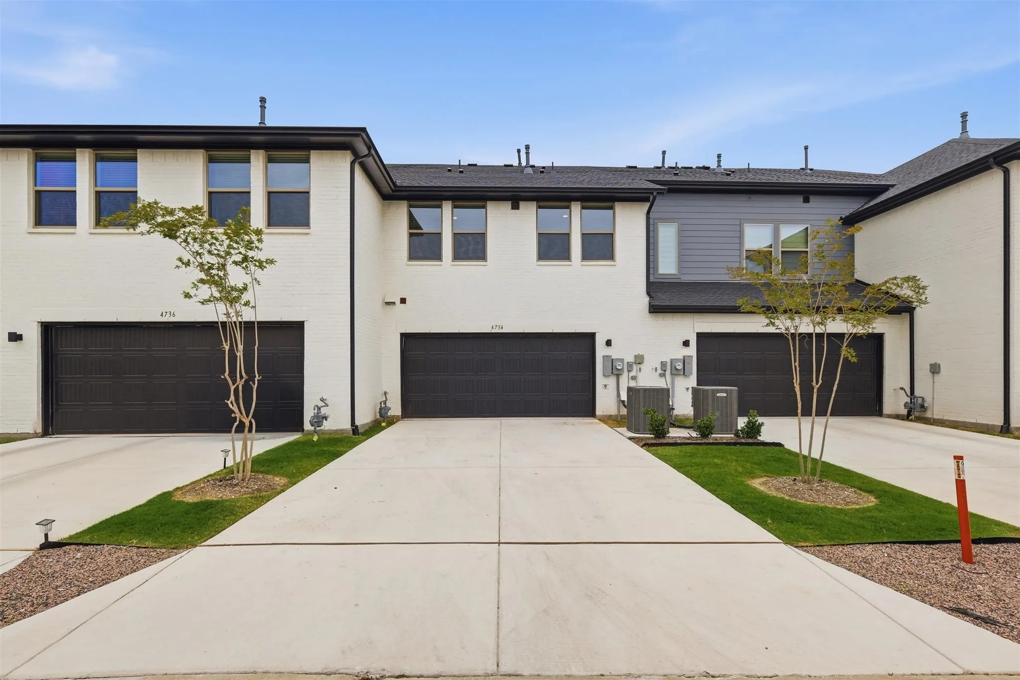 Townhouse For Sale in Tarrant County , 4734 Smokey Quartz Lane, Arlington, Texas 76005, 3 Bedroom, 3 Bathroom, 2 Garage spaces, 1,688 Sqft, built in 2024, mls#21389224, Real Estate Agent in Arlington, Homes For Sale in Tarrant county, Homes For Sale in Arlington, Realtor in Arlington Texas, Real Estate Brokerage Independent Realty Texas, Luminita Cordes Realtor