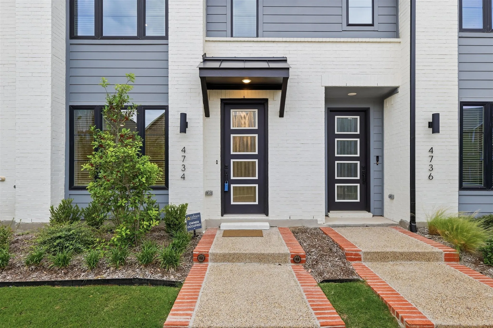 Townhouse For Sale in Tarrant County , 4734 Smokey Quartz Lane, Arlington, Texas 76005, 3 Bedroom, 3 Bathroom, 2 Garage spaces, 1,688 Sqft, built in 2024, mls#21389224, Real Estate Agent in Arlington, Homes For Sale in Tarrant county, Homes For Sale in Arlington, Realtor in Arlington Texas, Real Estate Brokerage Independent Realty Texas, Luminita Cordes Realtor