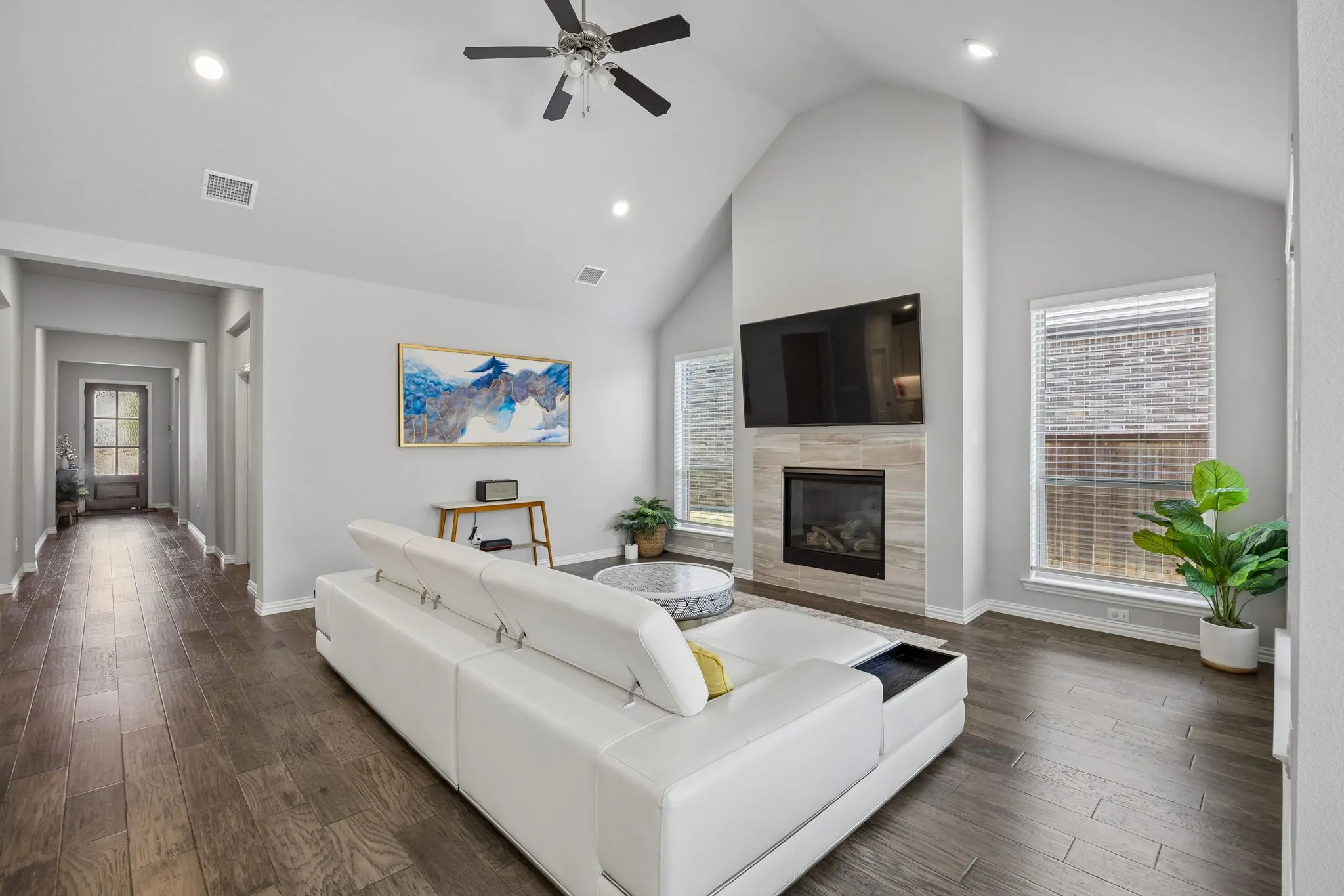 Single Family Residence For Sale in Denton County , 1421 Buttonbush Circle, Northlake, Texas 76226, 4 Bedroom, 3 Bathroom, 2 Garage spaces, 2,397 Sqft, built in 2020, mls#21387760, Real Estate Agent in Northlake, Homes For Sale in Denton county, Homes For Sale in Northlake, Realtor in Northlake Texas, Real Estate Brokerage Independent Realty Texas, Luminita Cordes Realtor