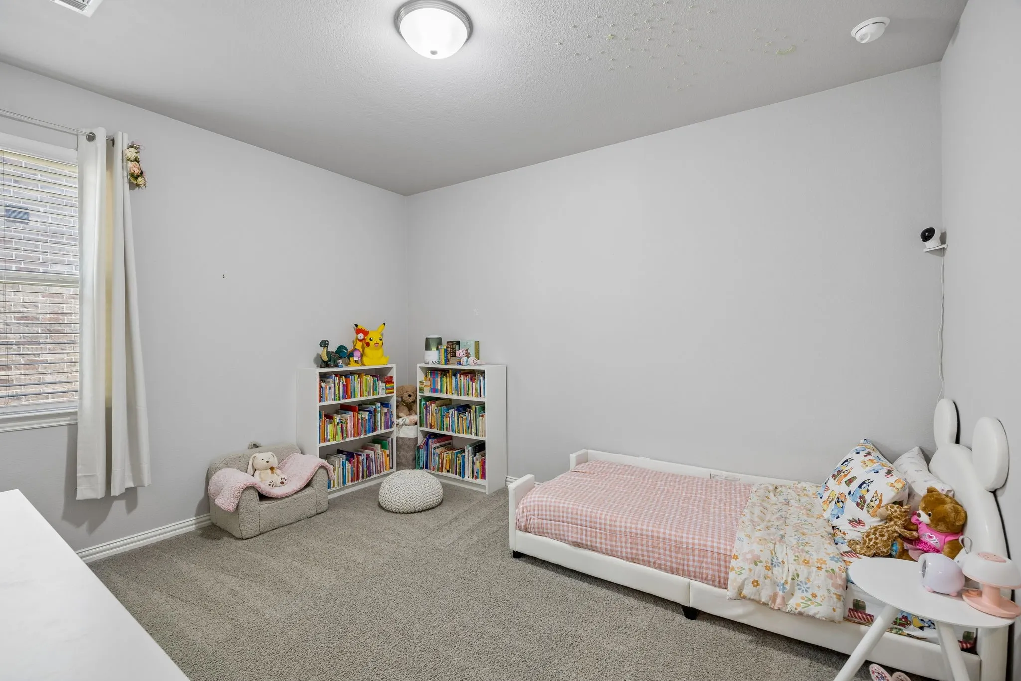 Single Family Residence For Sale in Denton County , 1421 Buttonbush Circle, Northlake, Texas 76226, 4 Bedroom, 3 Bathroom, 2 Garage spaces, 2,397 Sqft, built in 2020, mls#21387760, Real Estate Agent in Northlake, Homes For Sale in Denton county, Homes For Sale in Northlake, Realtor in Northlake Texas, Real Estate Brokerage Independent Realty Texas, Luminita Cordes Realtor