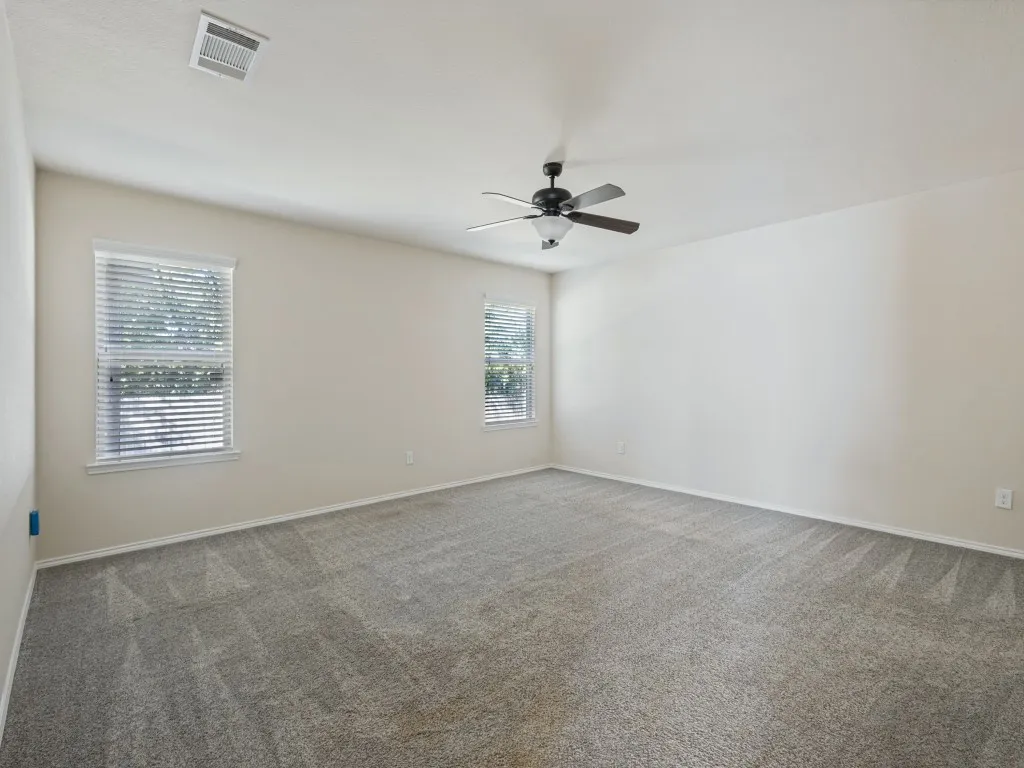 Single Family Residence For Sale in Collin County , 1201 Jasper Crossing, Princeton, Texas 75407, 5 Bedroom, 4 Bathroom, 2 Garage spaces, 2,338 Sqft, built in 2017, mls#21386801, Real Estate Agent in Princeton, Homes For Sale in Collin county, Homes For Sale in Princeton, Realtor in Princeton Texas, Real Estate Brokerage Independent Realty Texas, Luminita Cordes Realtor