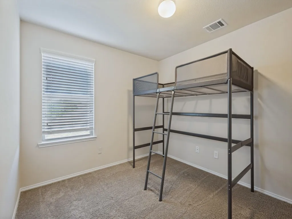 Single Family Residence For Sale in Collin County , 1201 Jasper Crossing, Princeton, Texas 75407, 5 Bedroom, 4 Bathroom, 2 Garage spaces, 2,338 Sqft, built in 2017, mls#21386801, Real Estate Agent in Princeton, Homes For Sale in Collin county, Homes For Sale in Princeton, Realtor in Princeton Texas, Real Estate Brokerage Independent Realty Texas, Luminita Cordes Realtor