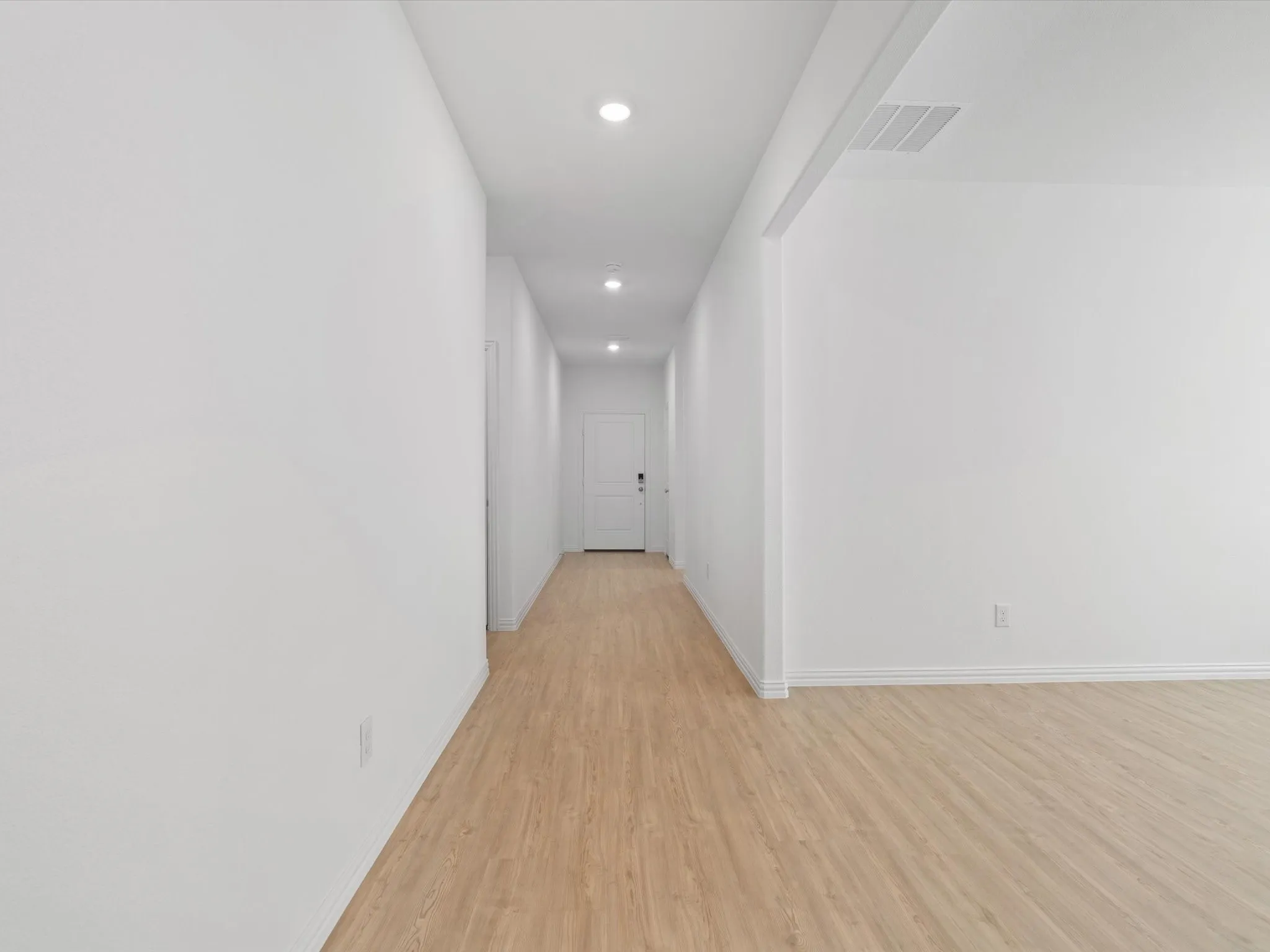 Single Family Residence For Rent in Denton County , 3017 Kaufman Court, Little Elm, Texas 75068, 4 Bedroom, 2 Bathroom, 2 Garage spaces, 1,996 Sqft, built in 2024, mls#21382968, Real Estate Agent in Little Elm, Homes For Rent in Denton county, Homes For Rent in Little Elm, Realtor in Little Elm Texas, Real Estate Brokerage Independent Realty Texas, Luminita Cordes Realtor