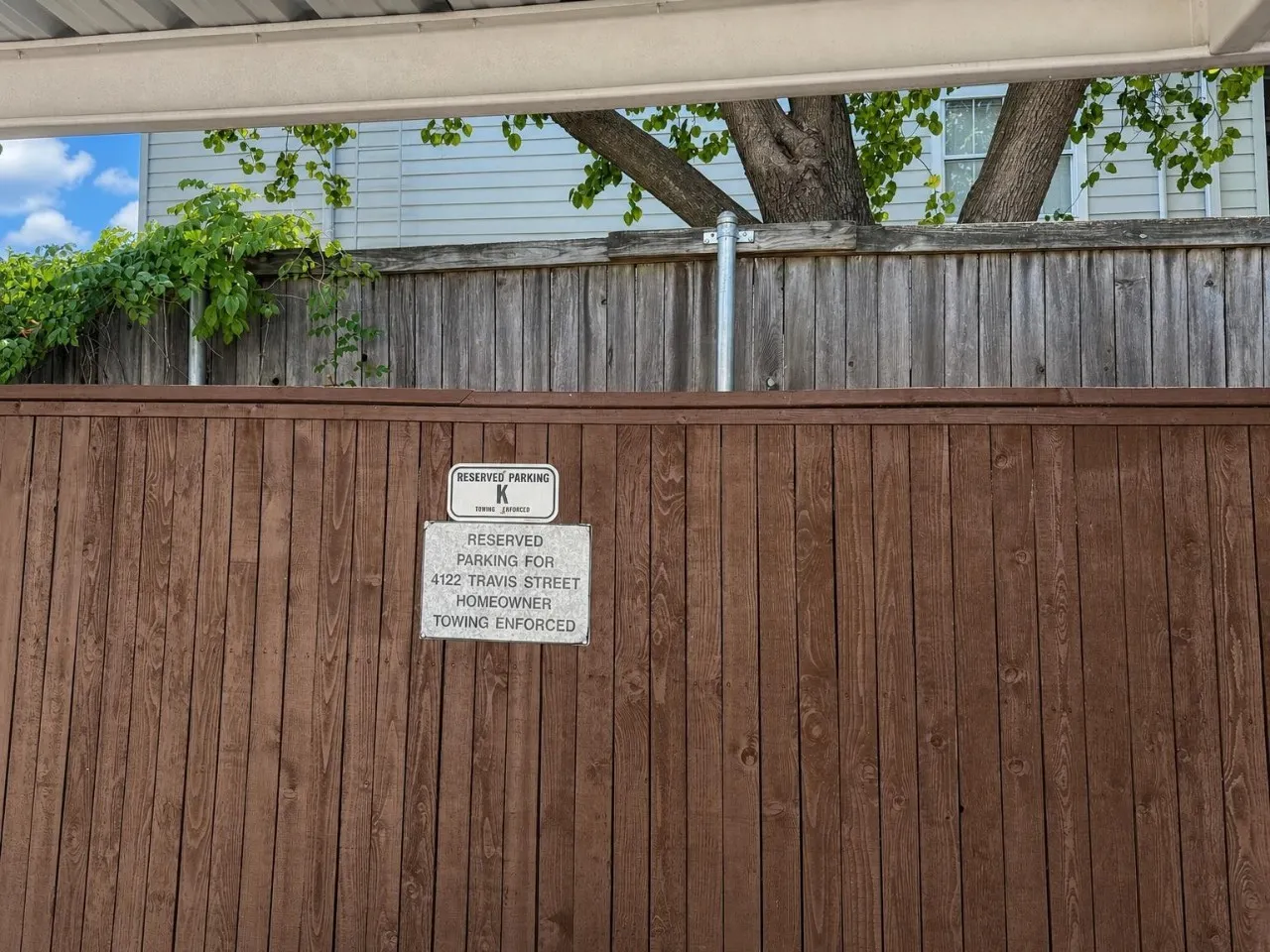 Condominium For Rent in Dallas County , 4122 Travis Street 9, Dallas, Texas 75204, 2 Bedroom, 2 Bathroom, Garage spaces, 1,338 Sqft, built in 1997, mls#21389233, Real Estate Agent in Dallas, Homes For Rent in Dallas county, Homes For Rent in Dallas, Realtor in Dallas Texas, Real Estate Brokerage Independent Realty Texas, Luminita Cordes Realtor