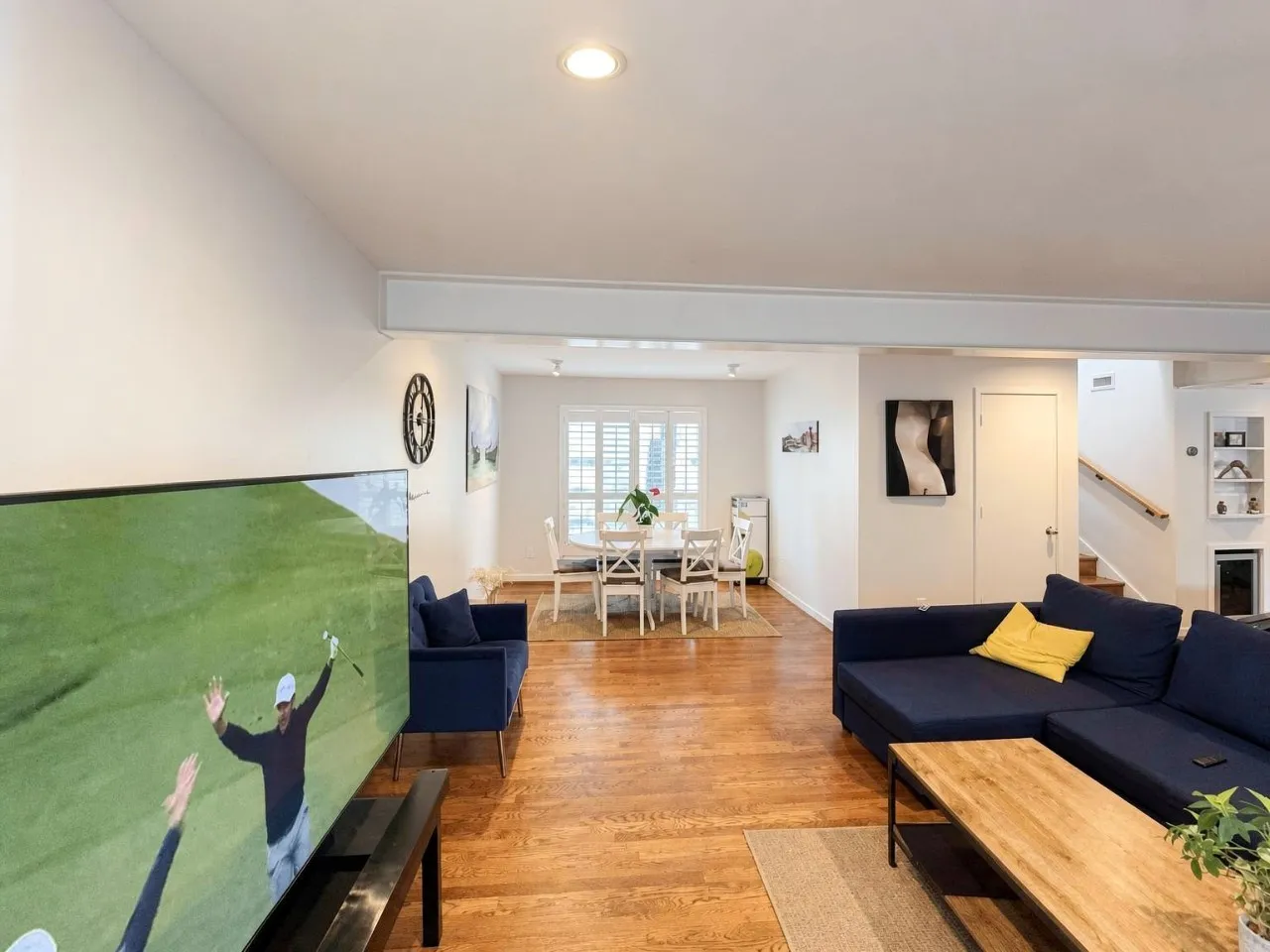 Condominium For Rent in Dallas County , 4122 Travis Street 9, Dallas, Texas 75204, 2 Bedroom, 2 Bathroom, Garage spaces, 1,338 Sqft, built in 1997, mls#21389233, Real Estate Agent in Dallas, Homes For Rent in Dallas county, Homes For Rent in Dallas, Realtor in Dallas Texas, Real Estate Brokerage Independent Realty Texas, Luminita Cordes Realtor