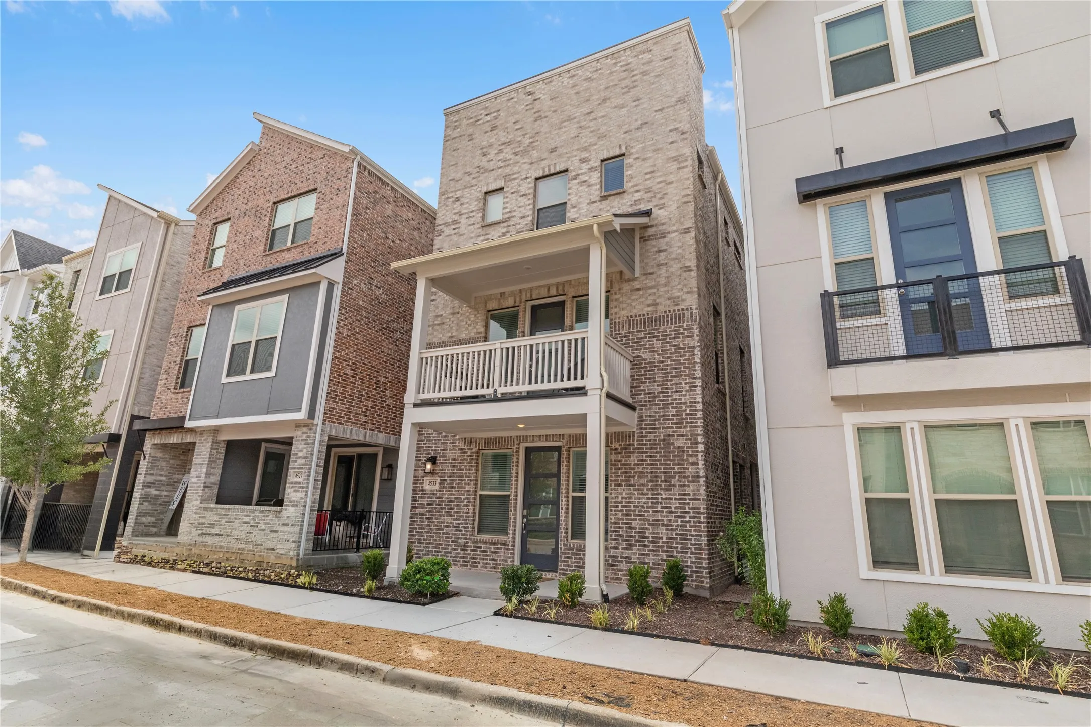 Single Family Residence For Sale in Tarrant County , 4533 Ward Street, North Richland Hills, Texas 76180, 4 Bedroom, 4 Bathroom, 2 Garage spaces, 2,228 Sqft, built in 2023, mls#21381296, Real Estate Agent in North Richland Hills, Homes For Sale in Tarrant county, Homes For Sale in North Richland Hills, Realtor in North Richland Hills Texas, Real Estate Brokerage Independent Realty Texas, Luminita Cordes Realtor