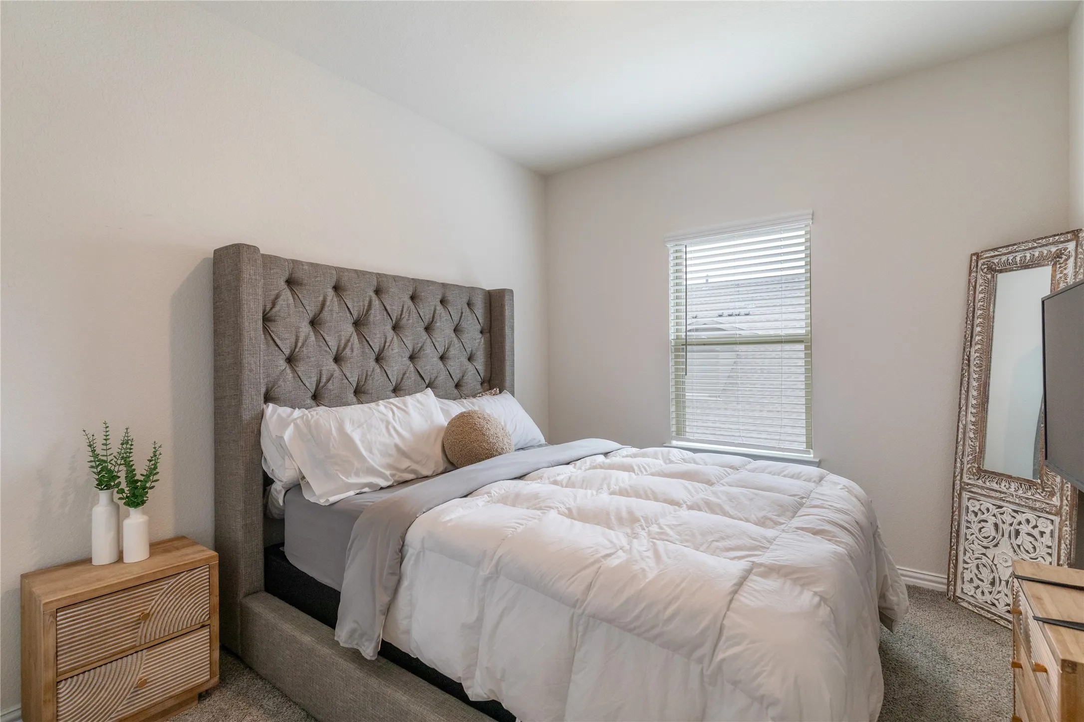 Single Family Residence For Sale in Tarrant County , 4533 Ward Street, North Richland Hills, Texas 76180, 4 Bedroom, 4 Bathroom, 2 Garage spaces, 2,228 Sqft, built in 2023, mls#21381296, Real Estate Agent in North Richland Hills, Homes For Sale in Tarrant county, Homes For Sale in North Richland Hills, Realtor in North Richland Hills Texas, Real Estate Brokerage Independent Realty Texas, Luminita Cordes Realtor