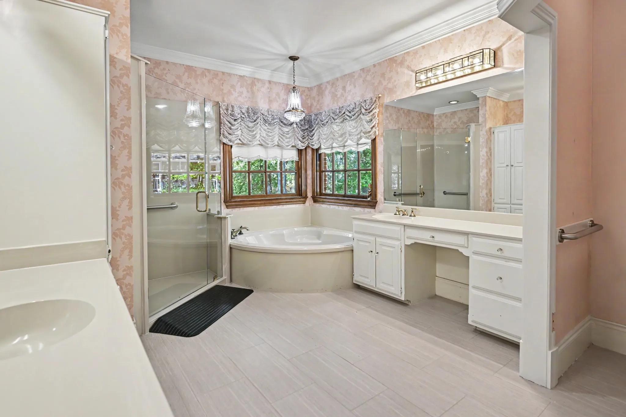 Separate counters plus ample storage & walk-in closet