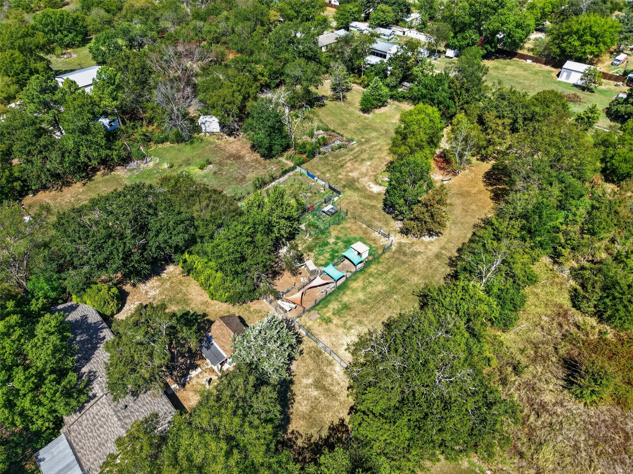 Single Family Residence For Sale in Hunt County , 108 Meyers Avenue, Quinlan, Texas 75474, 4 Bedroom, 2 Bathroom, 3 Garage spaces, 2,208 Sqft, built in 1983, mls#21378666, Real Estate Agent in Quinlan, Homes For Sale in Hunt county, Homes For Sale in Quinlan, Realtor in Quinlan Texas, Real Estate Brokerage Independent Realty Texas, Luminita Cordes Realtor