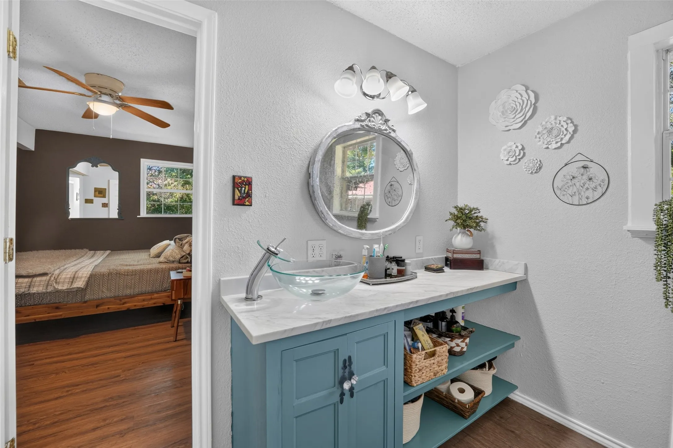 Single Family Residence For Sale in Hunt County , 108 Meyers Avenue, Quinlan, Texas 75474, 4 Bedroom, 2 Bathroom, 3 Garage spaces, 2,208 Sqft, built in 1983, mls#21378666, Real Estate Agent in Quinlan, Homes For Sale in Hunt county, Homes For Sale in Quinlan, Realtor in Quinlan Texas, Real Estate Brokerage Independent Realty Texas, Luminita Cordes Realtor