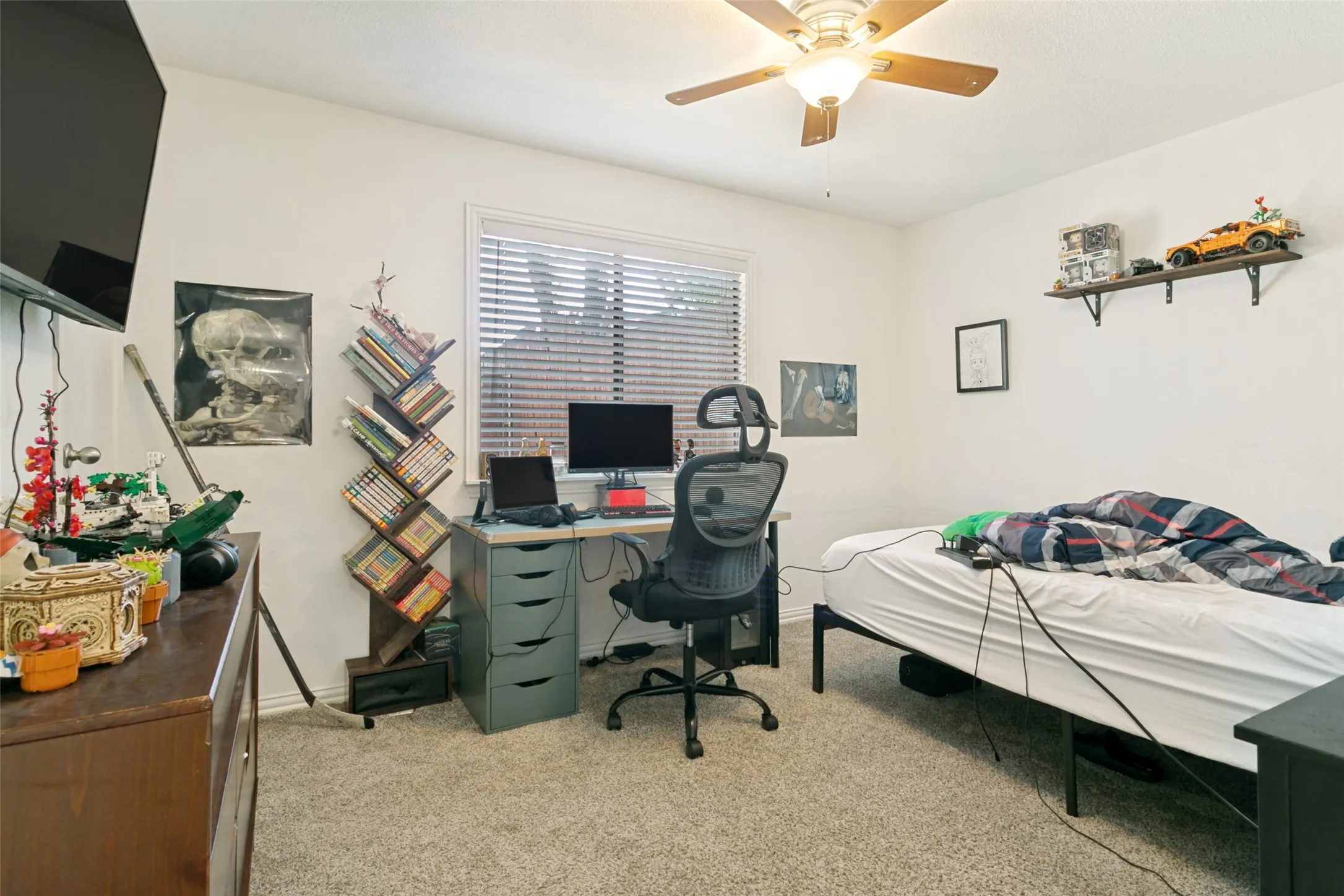 Single Family Residence For Rent in Dallas County , 924 Sugarberry Drive, Coppell, Texas 75019, 3 Bedroom, 2 Bathroom, 2 Garage spaces, 1,320 Sqft, built in 1983, mls#21388704, Real Estate Agent in Coppell, Homes For Rent in Dallas county, Homes For Rent in Coppell, Realtor in Coppell Texas, Real Estate Brokerage Independent Realty Texas, Luminita Cordes Realtor